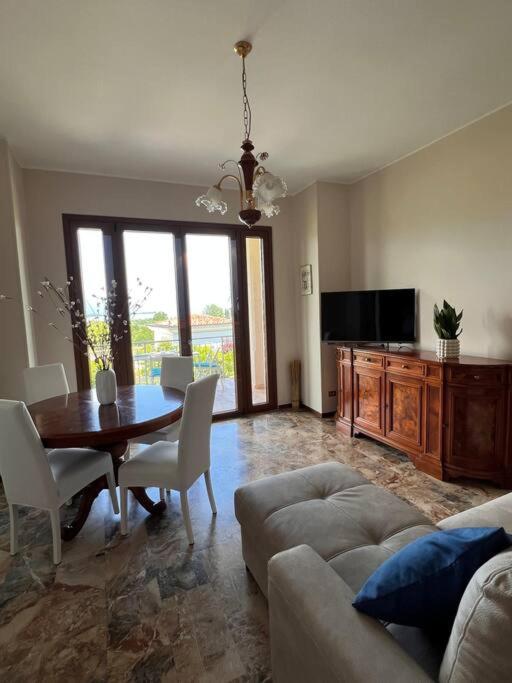 Casa Emy, tranquilla, ottima per Rilassarsi photo 5
