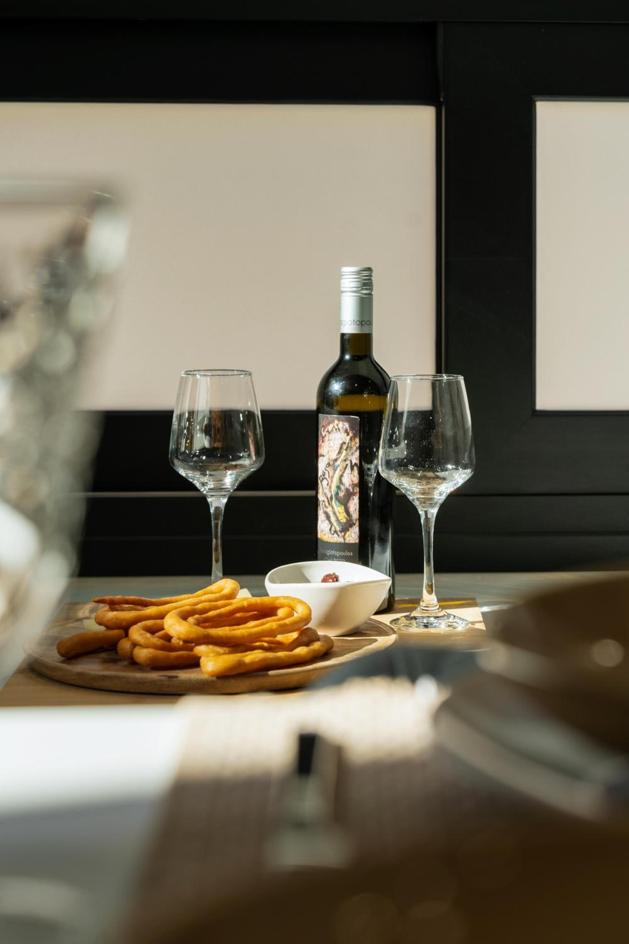 Aelia Elegant Apartments