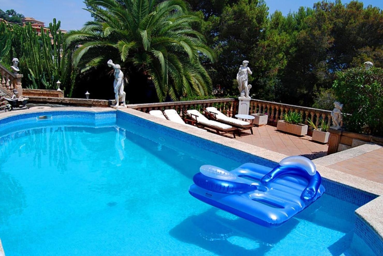 Ferienhaus mit Privatpool für 10 Personen ca 543 qm in Portals Nous, Mallorca Südwestküste von Mallorca view 2