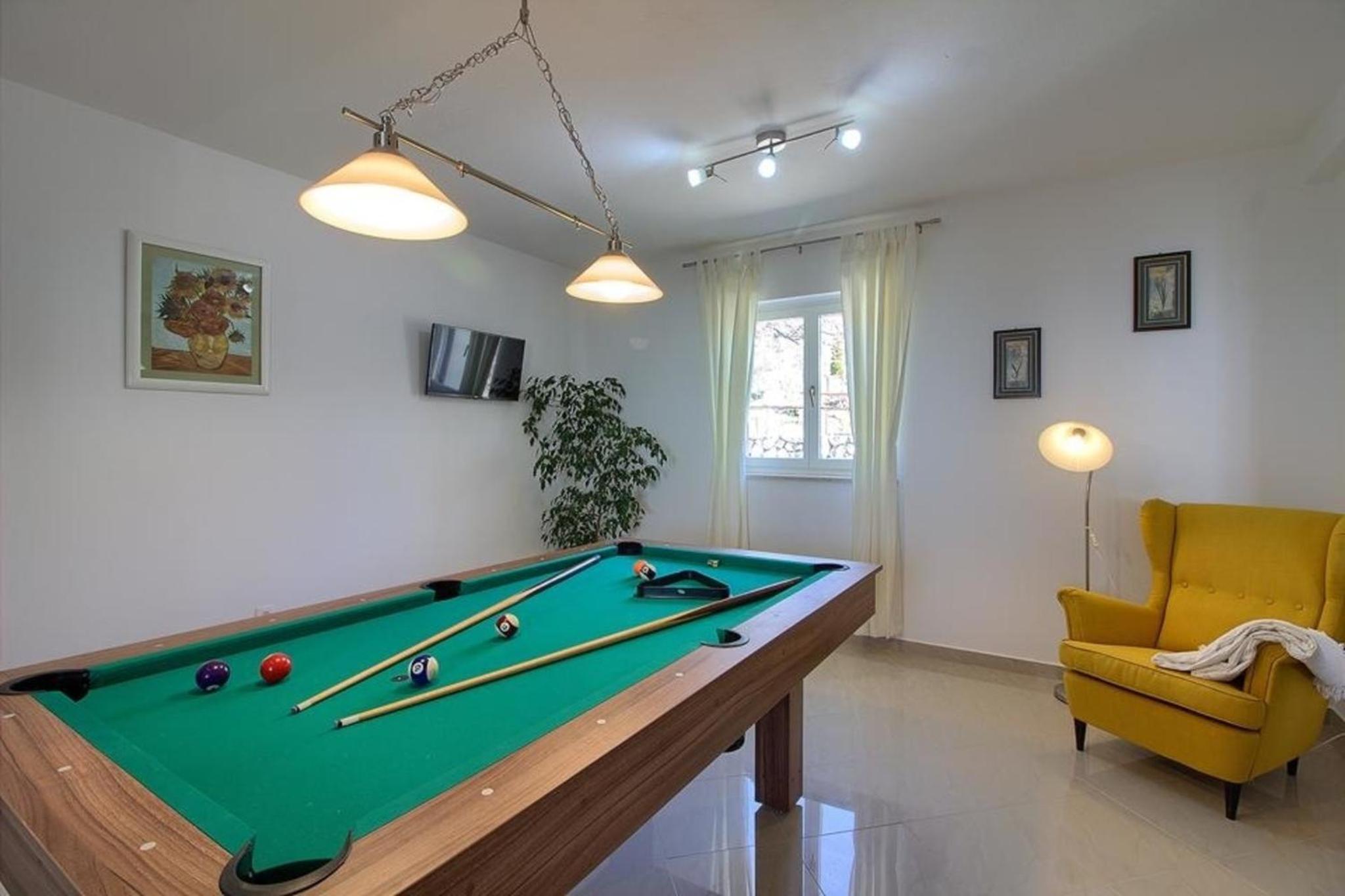 Ferienhaus mit Privatpool für 10 Personen ca 150 qm in Brovinje, Istrien Bucht von Raša