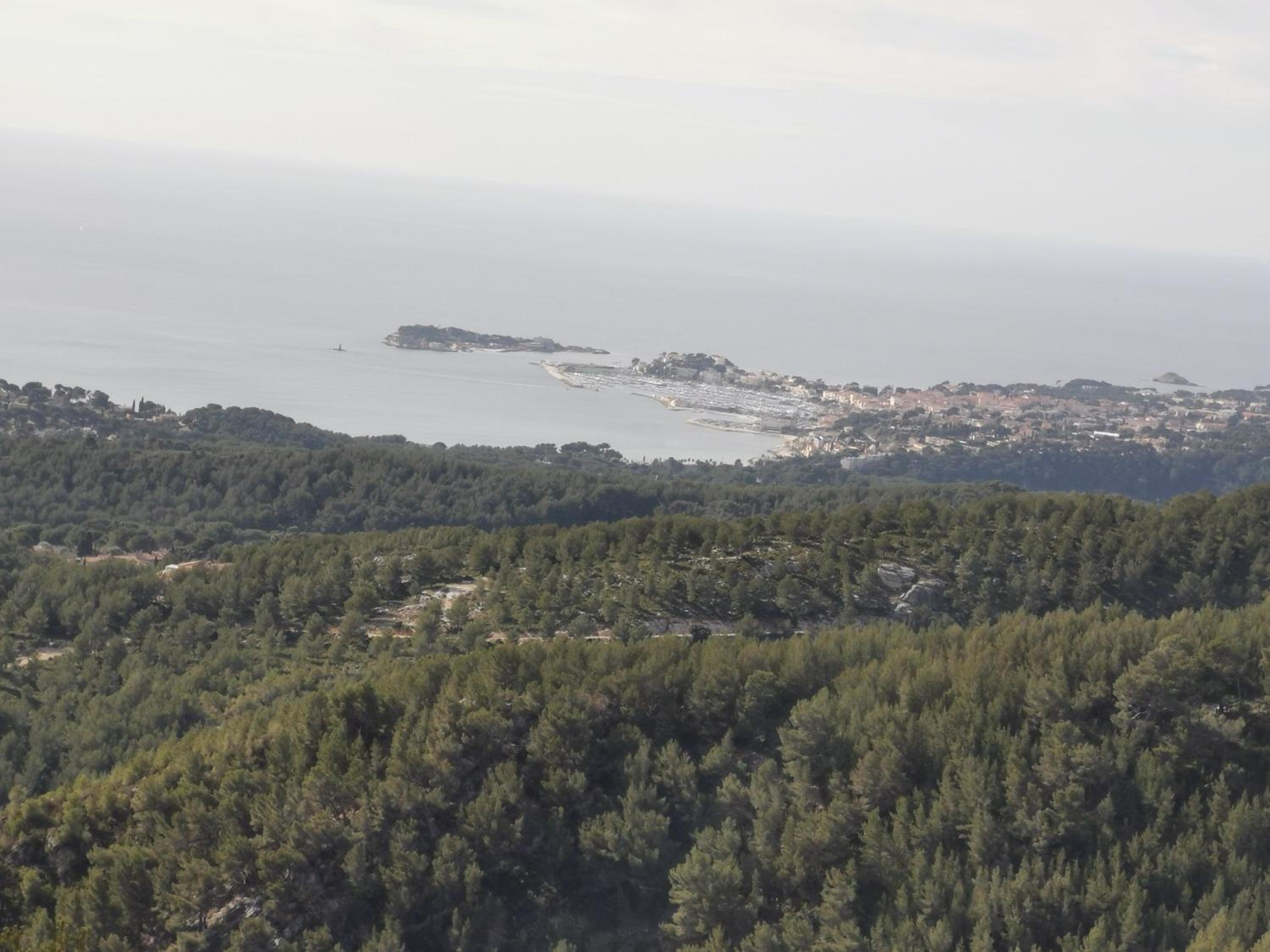 BELAZUR Entre plage et port