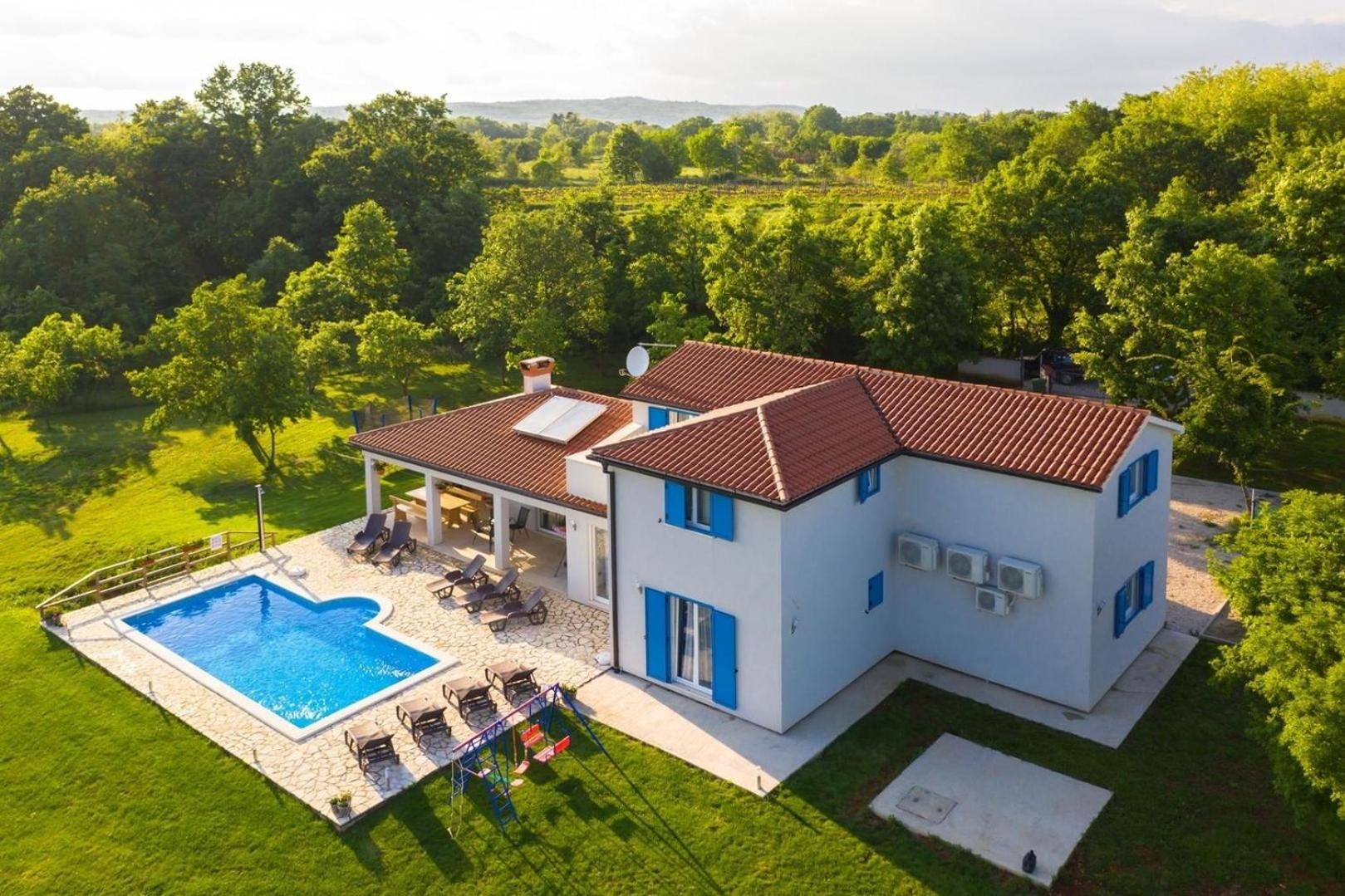 Ferienhaus mit Privatpool für 12 Personen ca 260 qm in Šumber, Istrien Binnenland von Istrien view 4