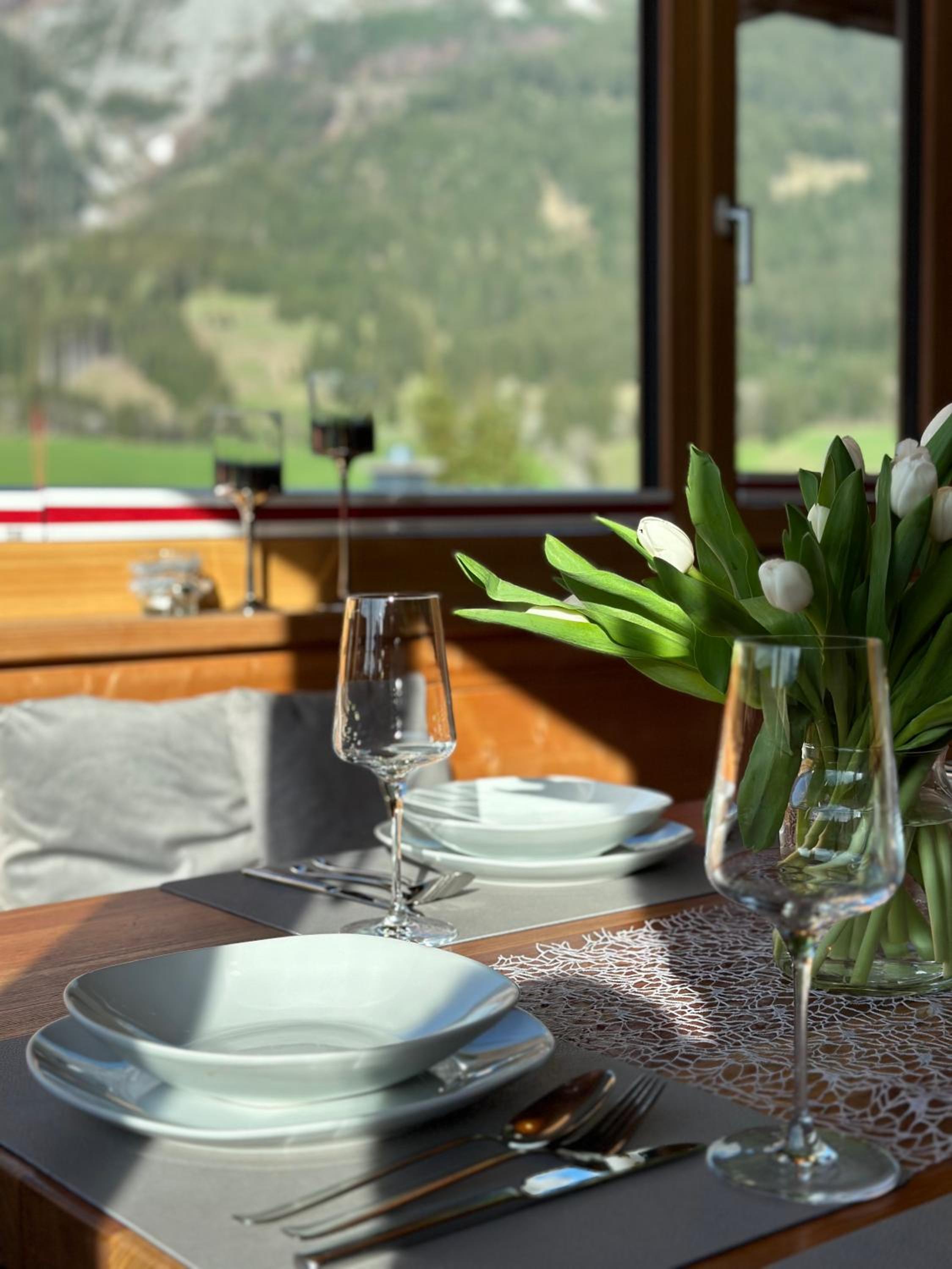 Chalet Bischofsmütze - Direkt an der Skipiste im Skigebiet Dachstein West