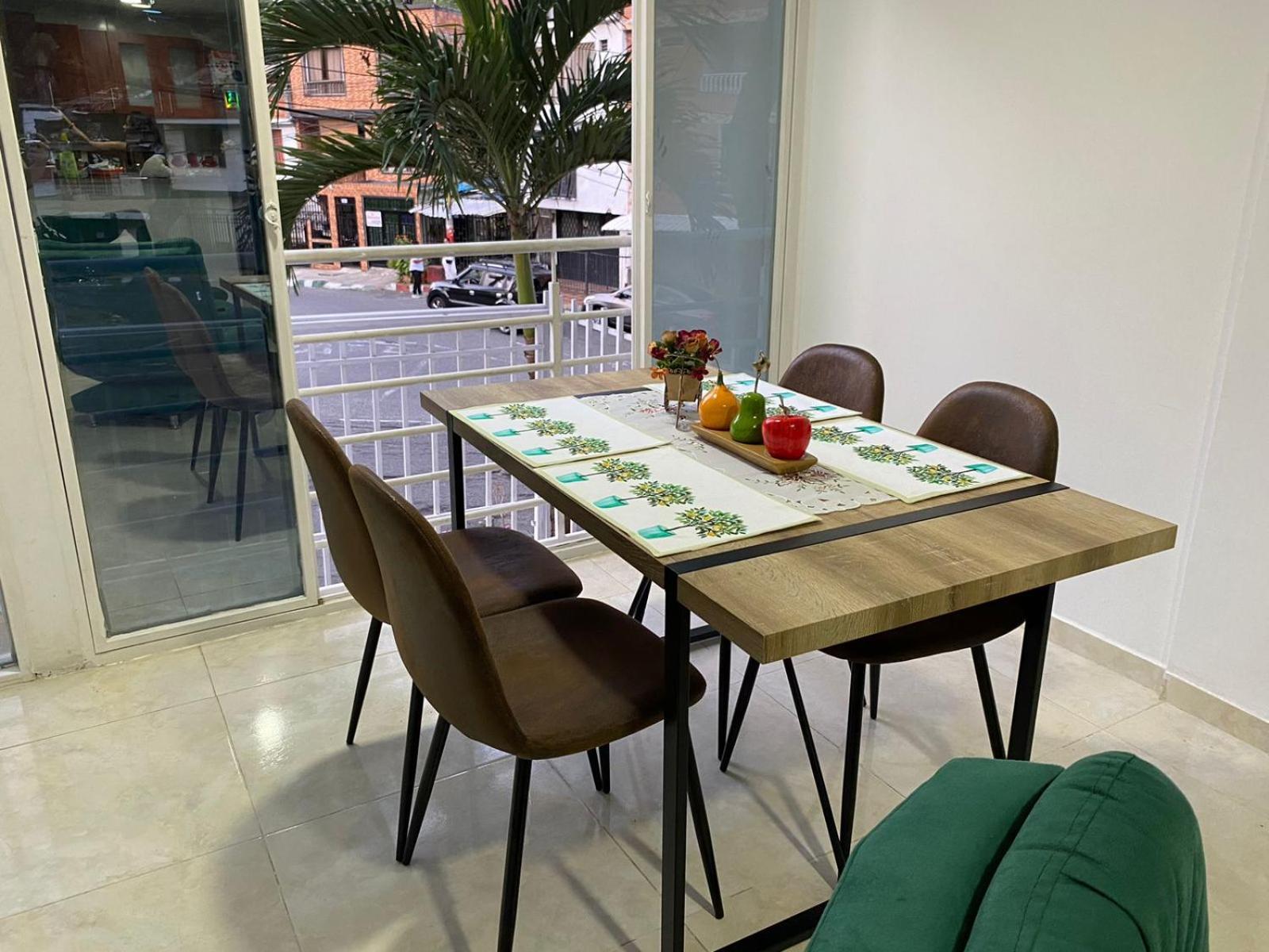 Amplio y moderno apartamento