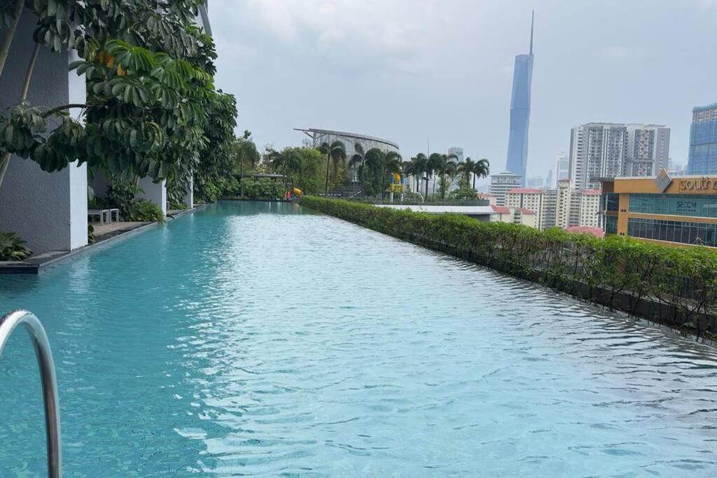 KLCC view luxury family service suites KL