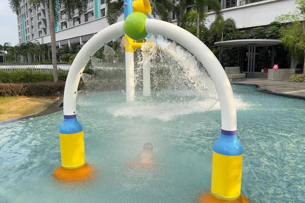 KLCC view luxury family service suites KL