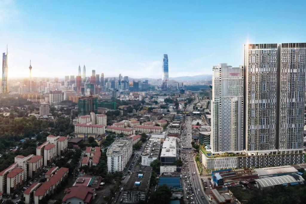 KLCC view luxury family service suites KL