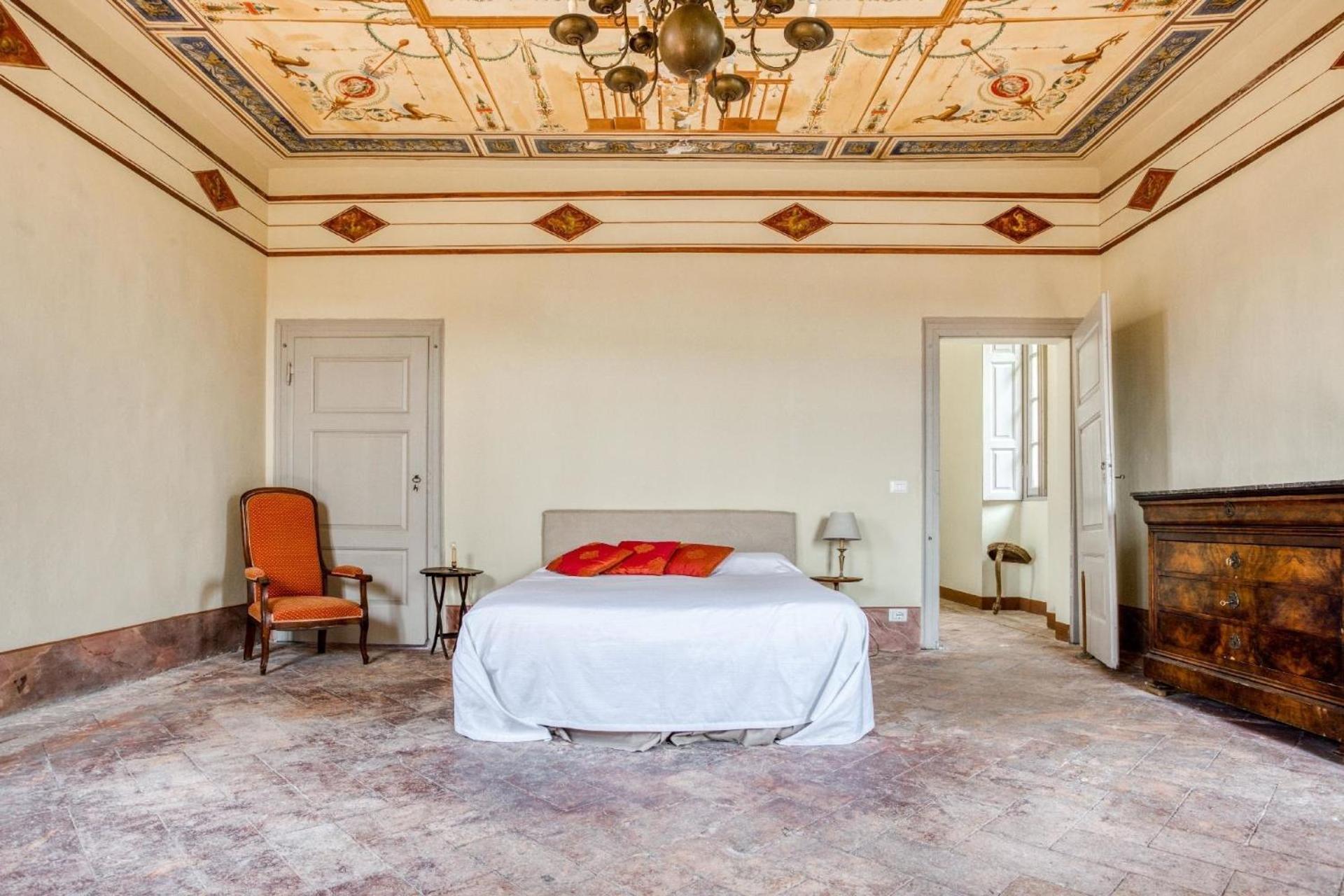 Ferienhaus Für 15 Personen In Cittiglio view 5
