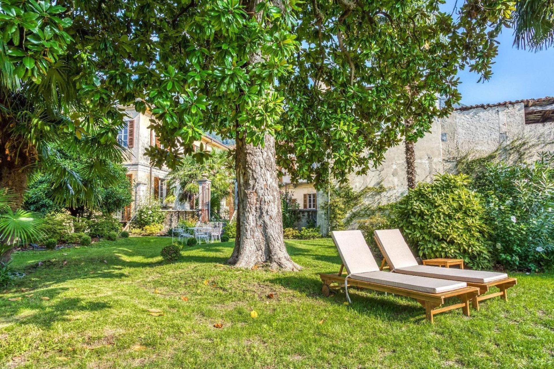 Ferienhaus Für 15 Personen In Cittiglio view 3