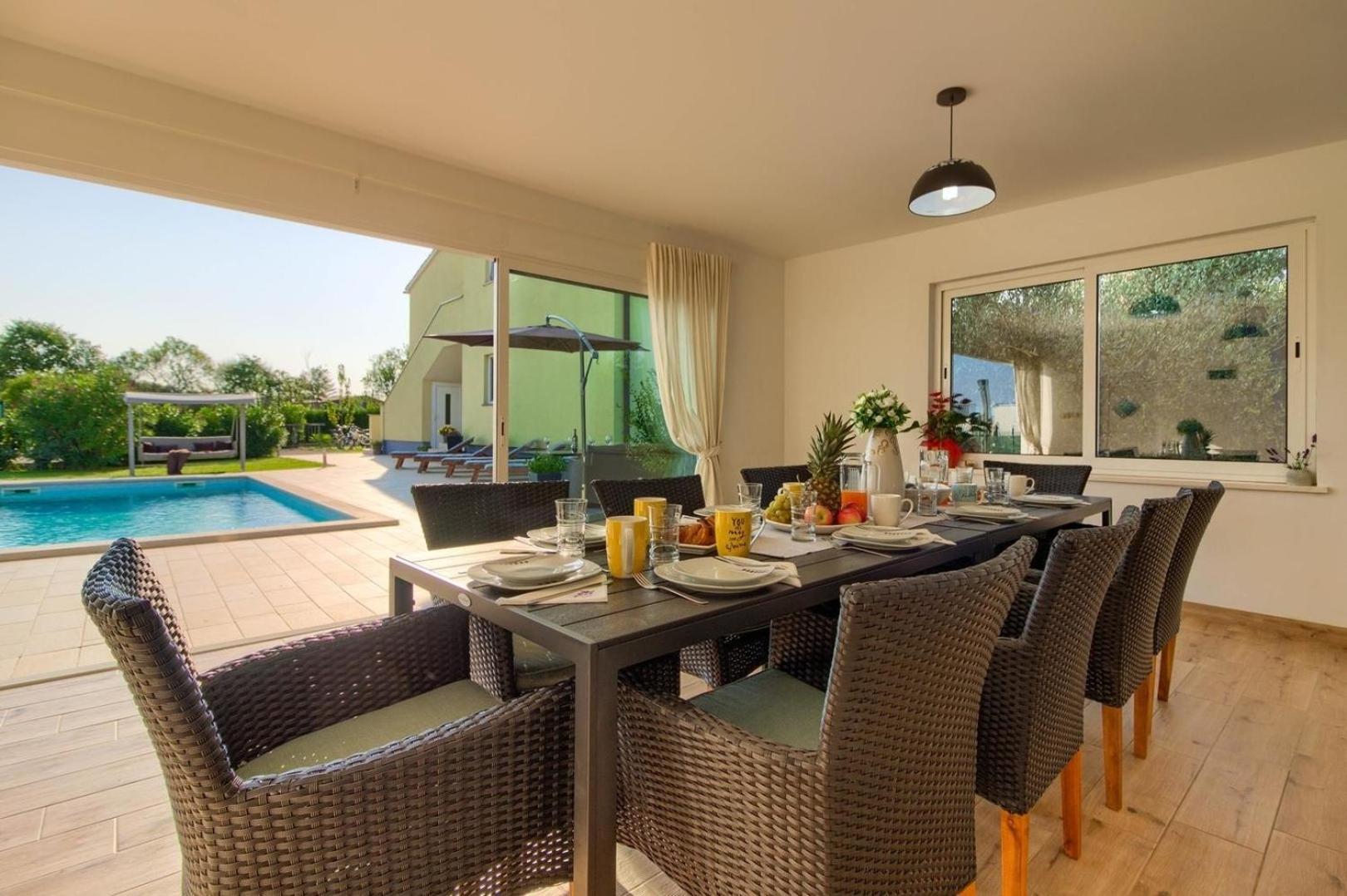 Ferienhaus mit Privatpool für 12 Personen ca 200 qm in Fažana-Surida, Istrien Istrische Riviera view 2