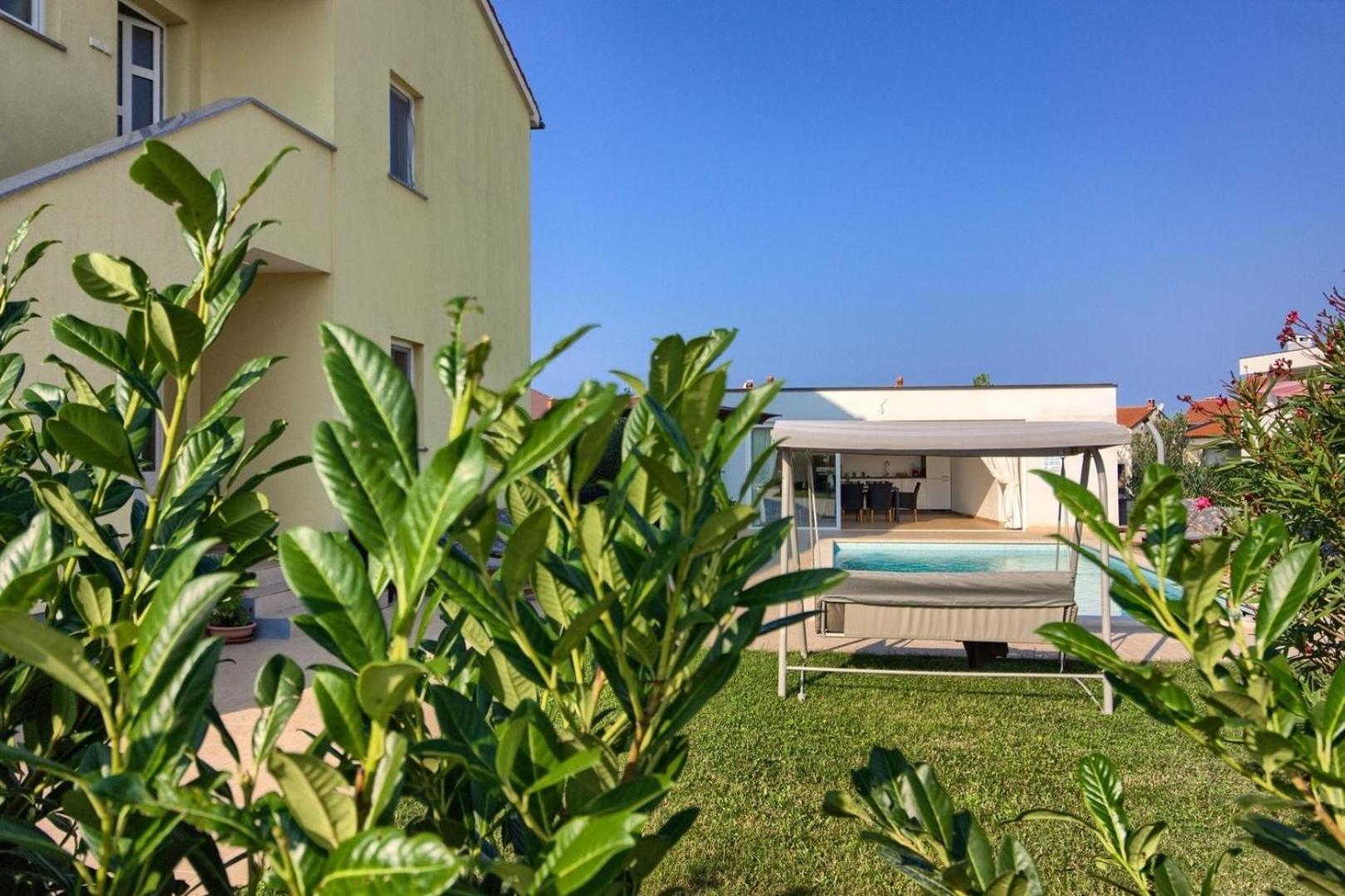 Ferienhaus mit Privatpool für 12 Personen ca 200 qm in Fažana-Surida, Istrien Istrische Riviera view 3