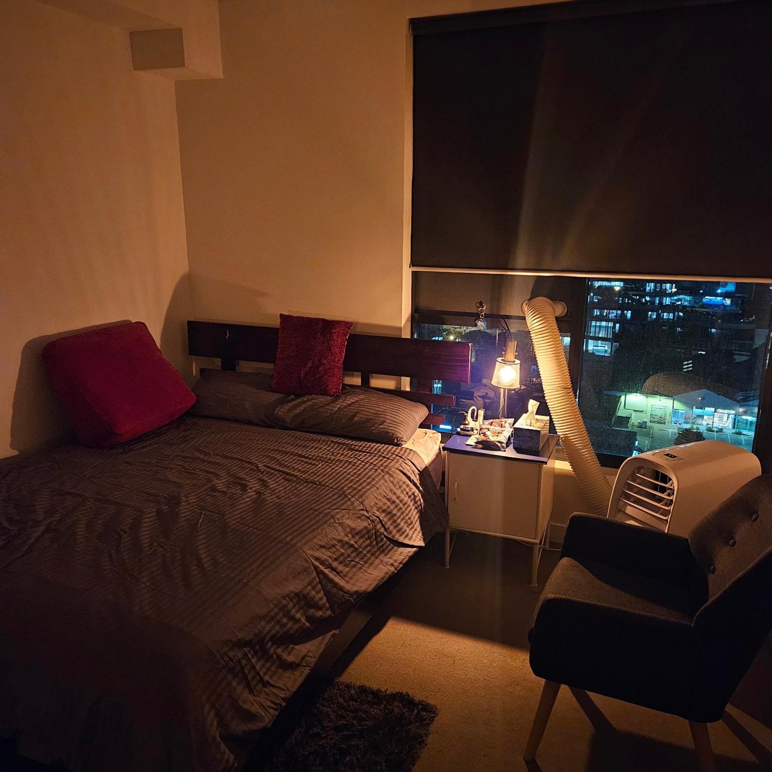 Brisbane Vacations - Private Bedroom Bathroom in Shared Inner Brisbane Apartment - Property Image 6