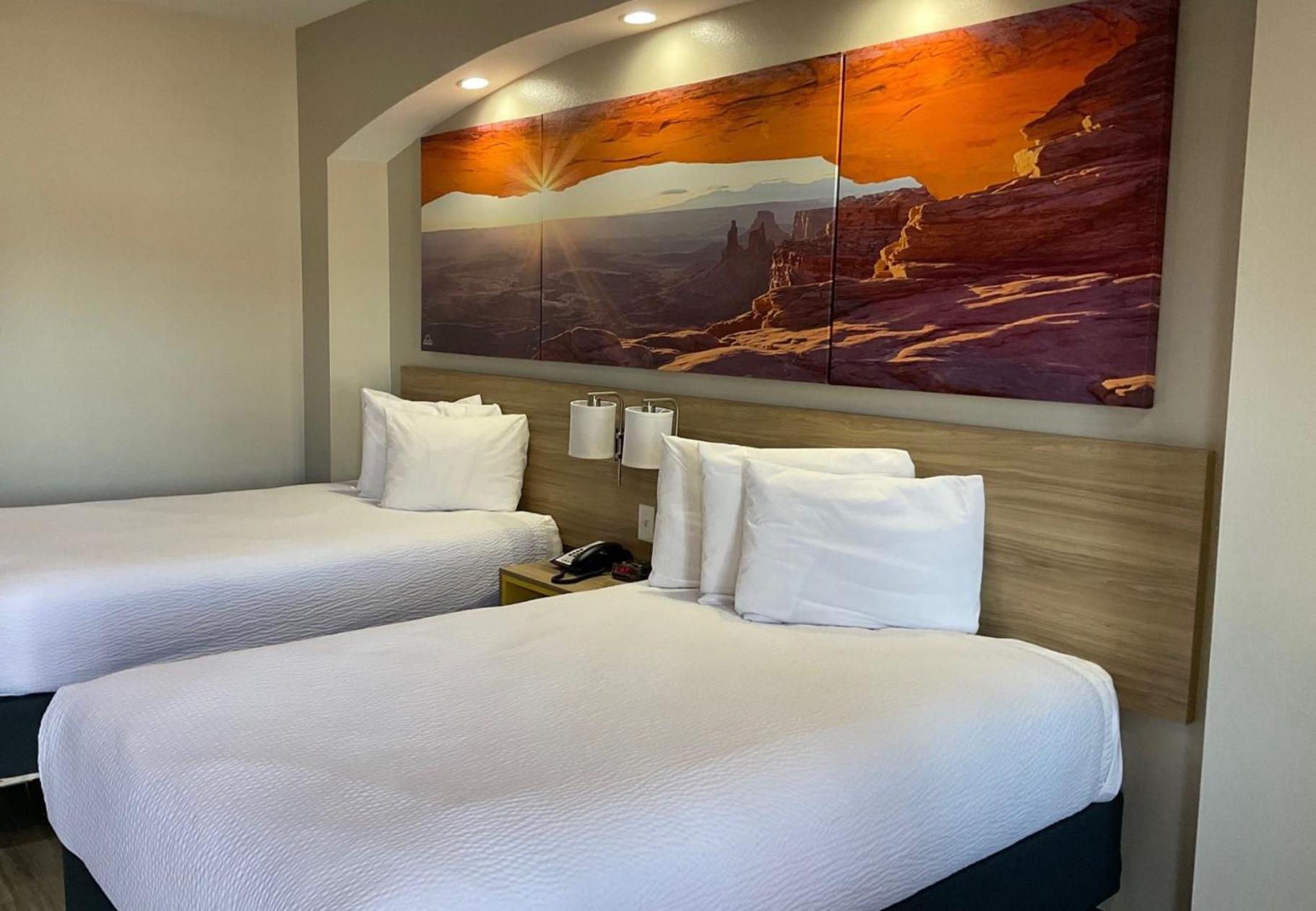 Days Inn by Wyndham Humble/Houston Intercontinental Airport - Property Image 23