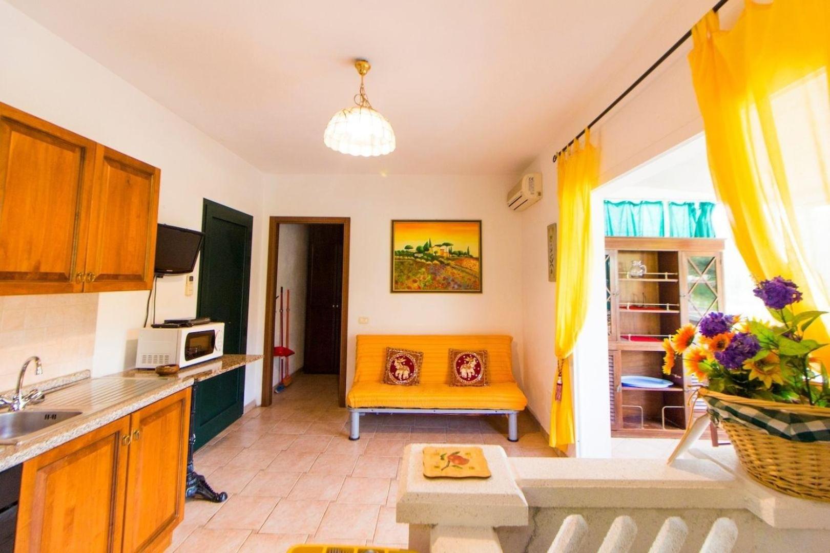 Schönes Ferienhaus in Capiglia Marittimma