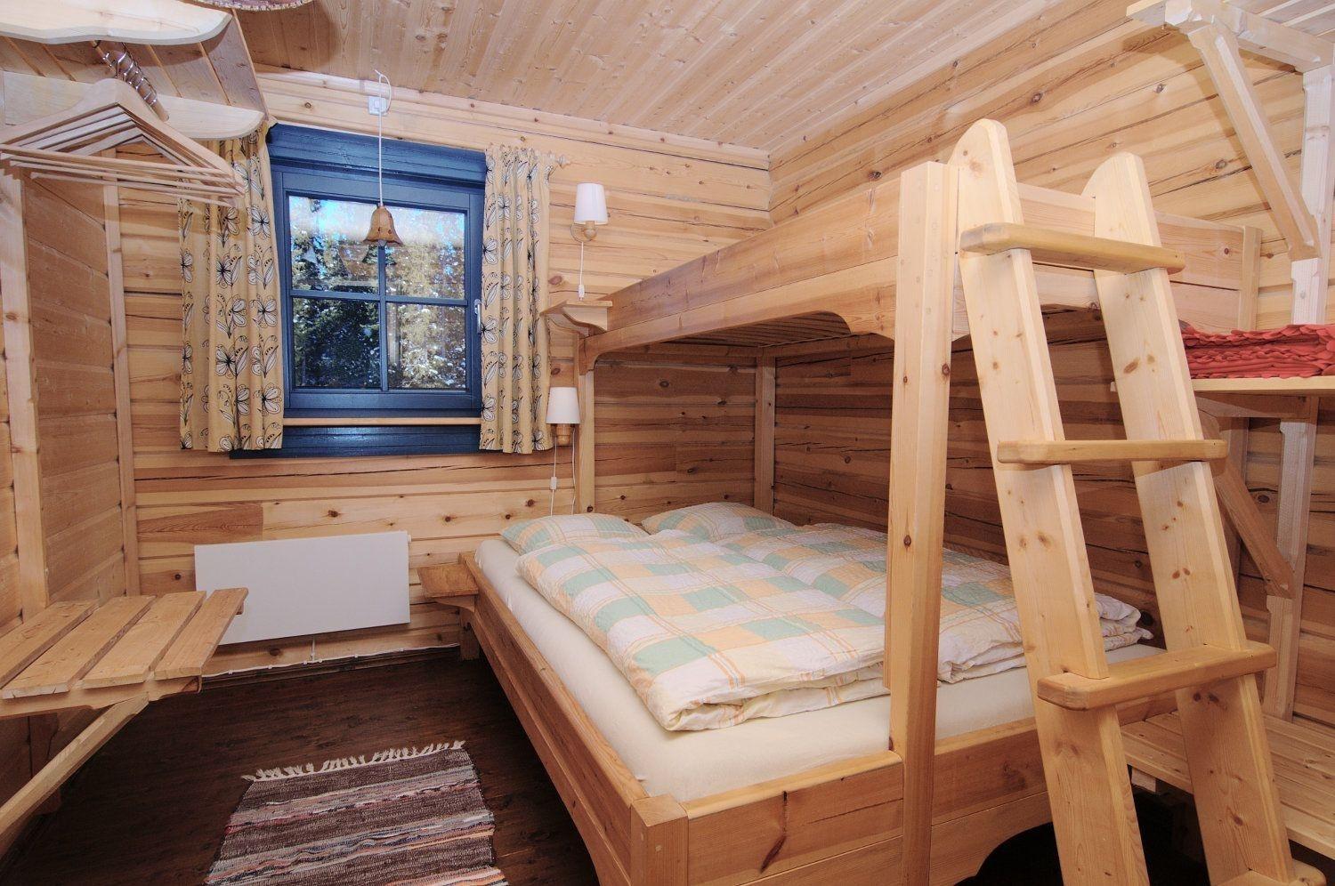 Charmantes modernes Blockhaus mit Kamin