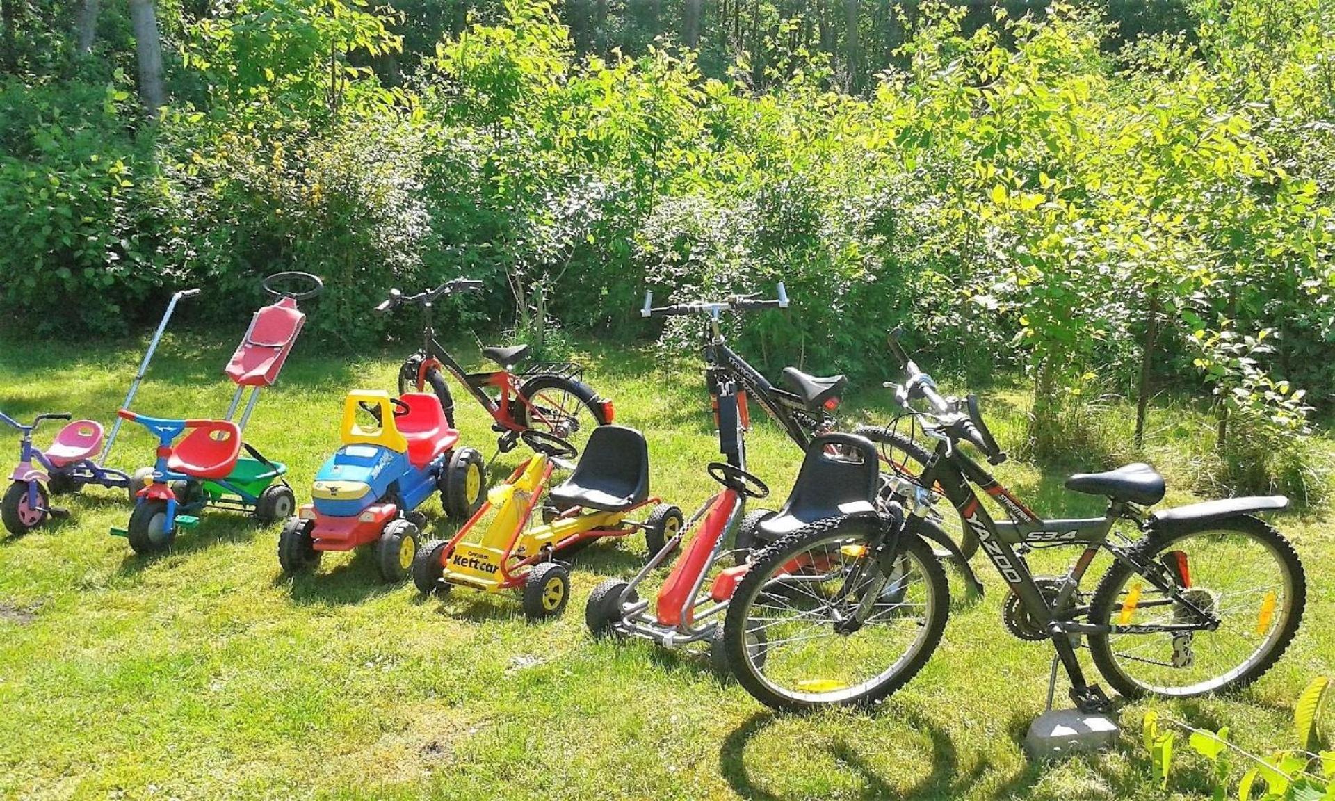 Familienfreundliches Ruhiges Ferienhaus in Feriendorf Silbersee mit Offenem Kamin