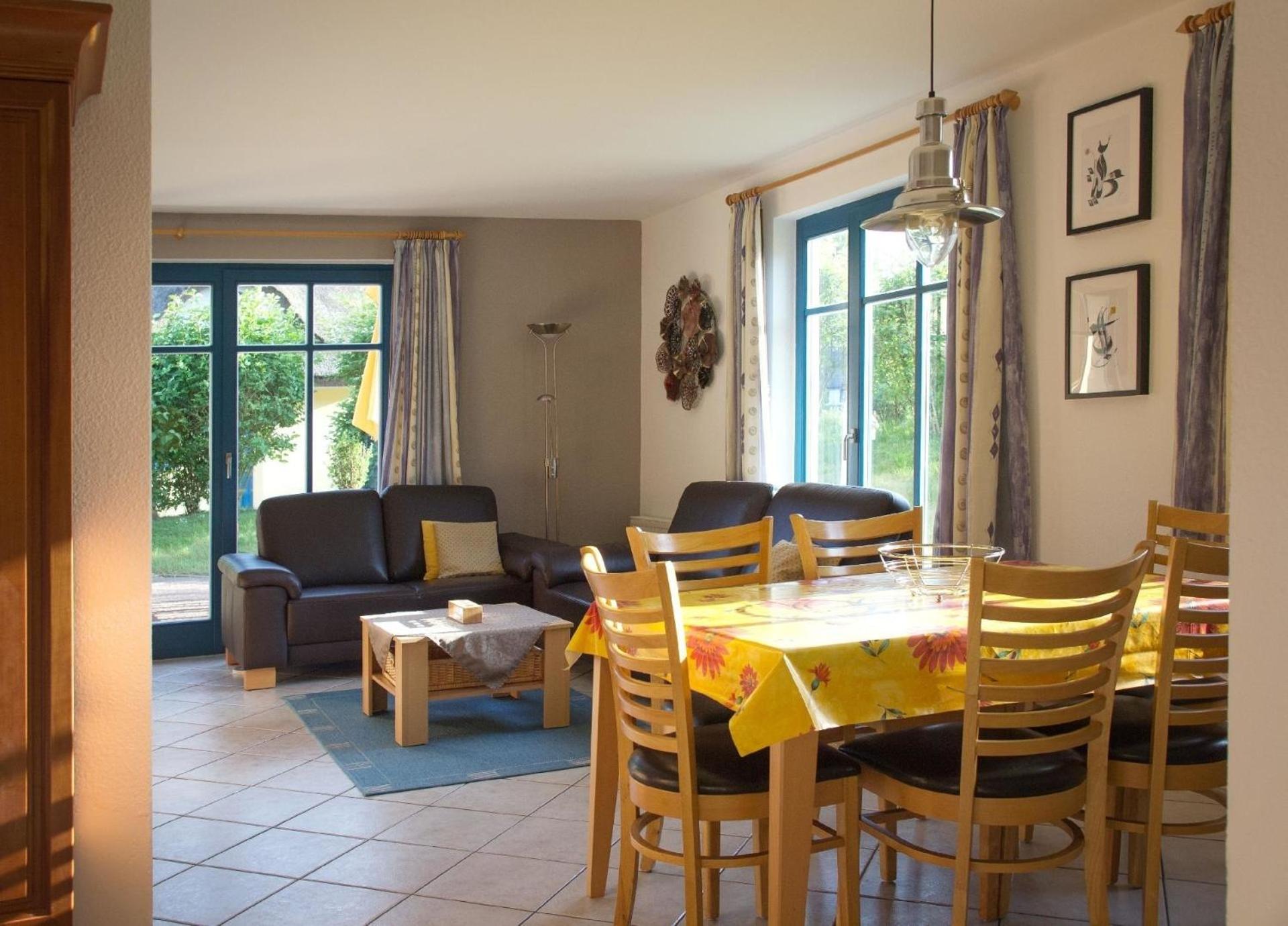 Tolles Ferienhaus in Poseritz mit Garten, Terrasse und Grill