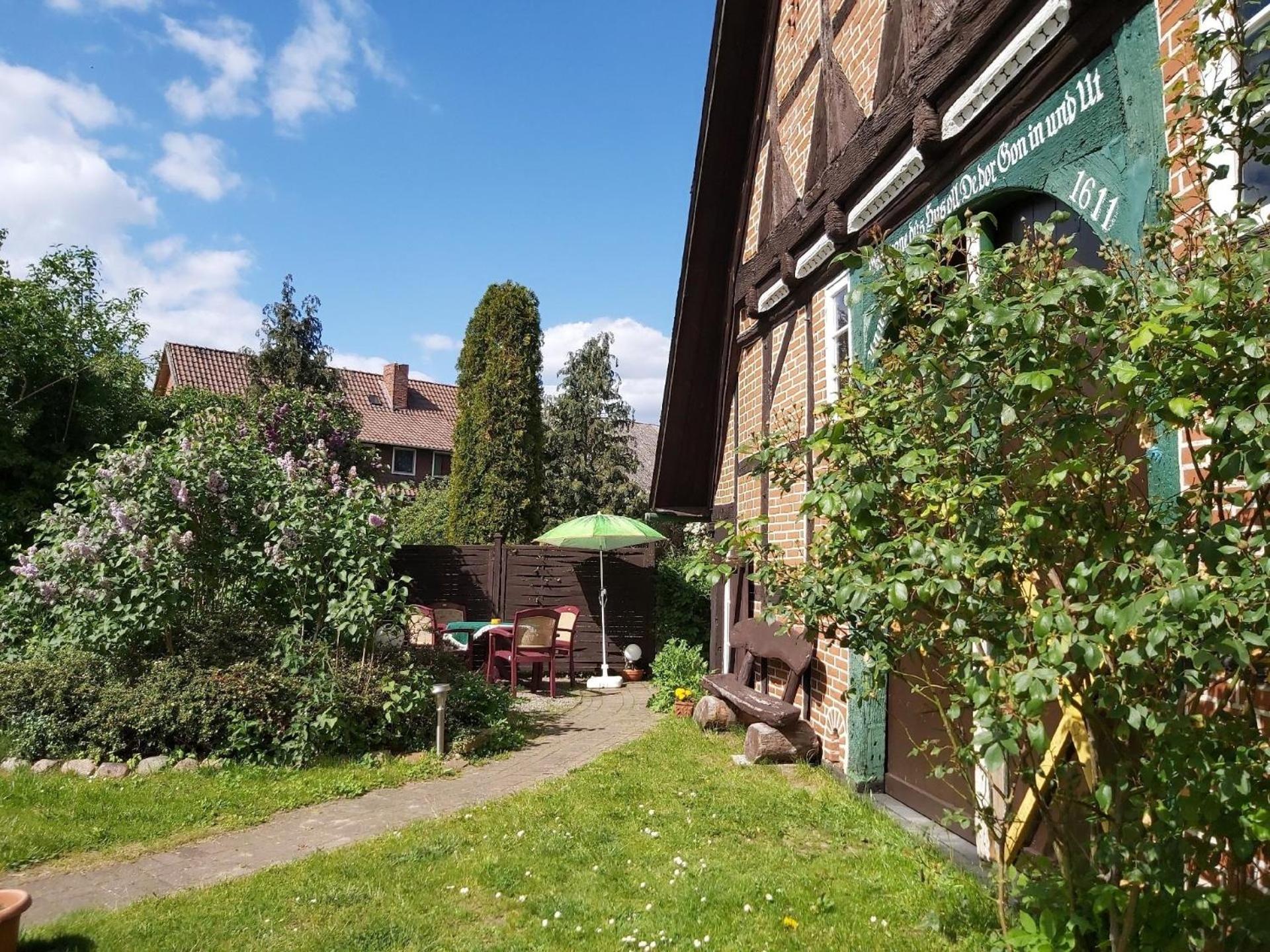 Wohnung In Jameln Mit Garten, Grill Und Terrasse