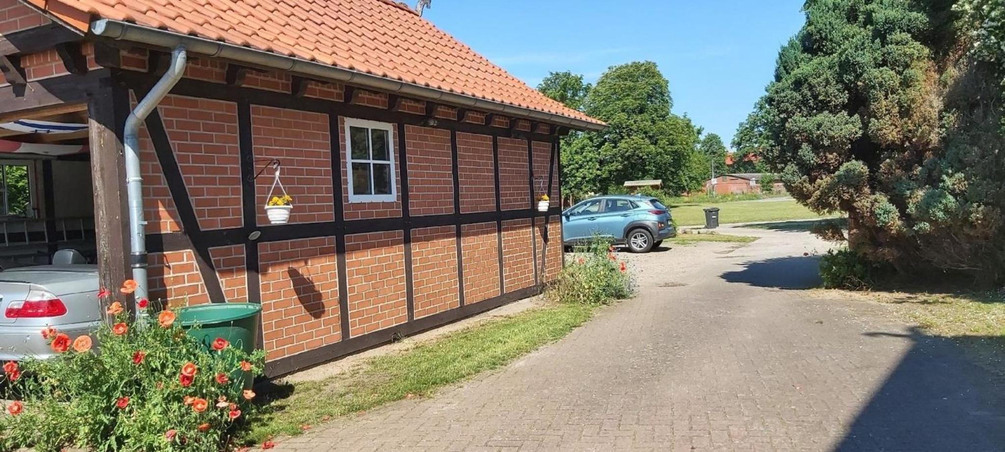 Wohnung In Jameln Mit Garten, Grill Und Terrasse