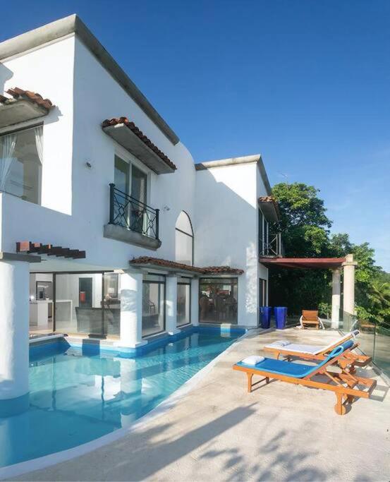 Oceanview Paradise Home