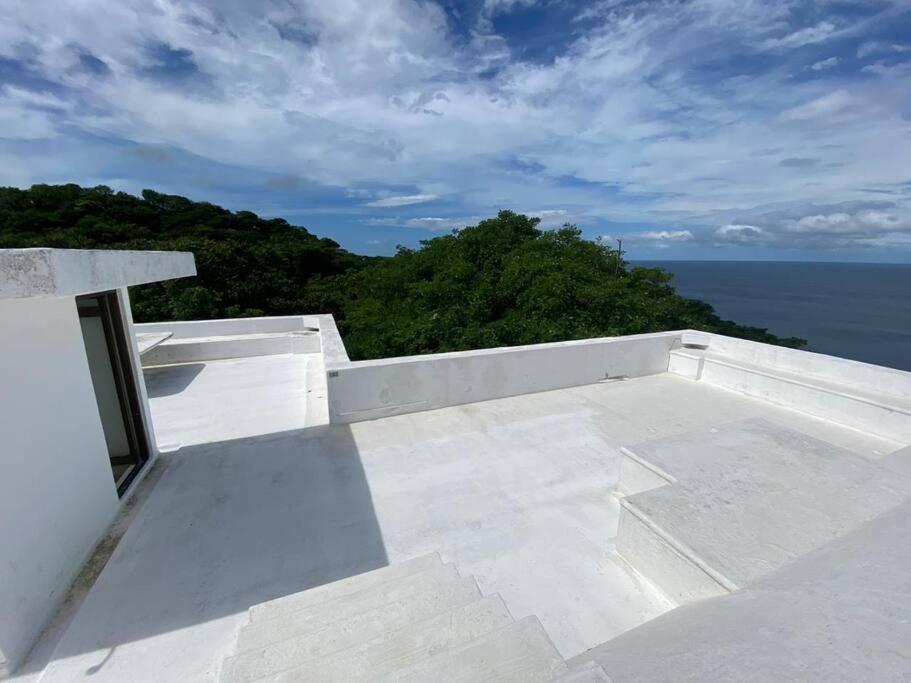Oceanview Paradise Home