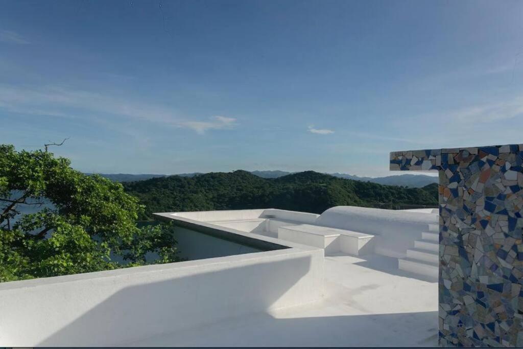 Oceanview Paradise Home