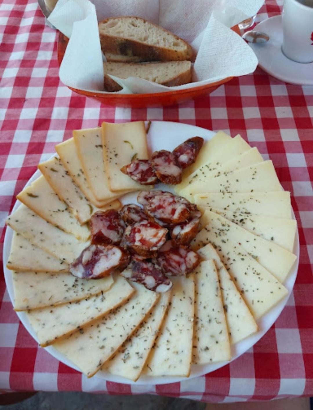 Seosko domaćinstvo STAREVINA