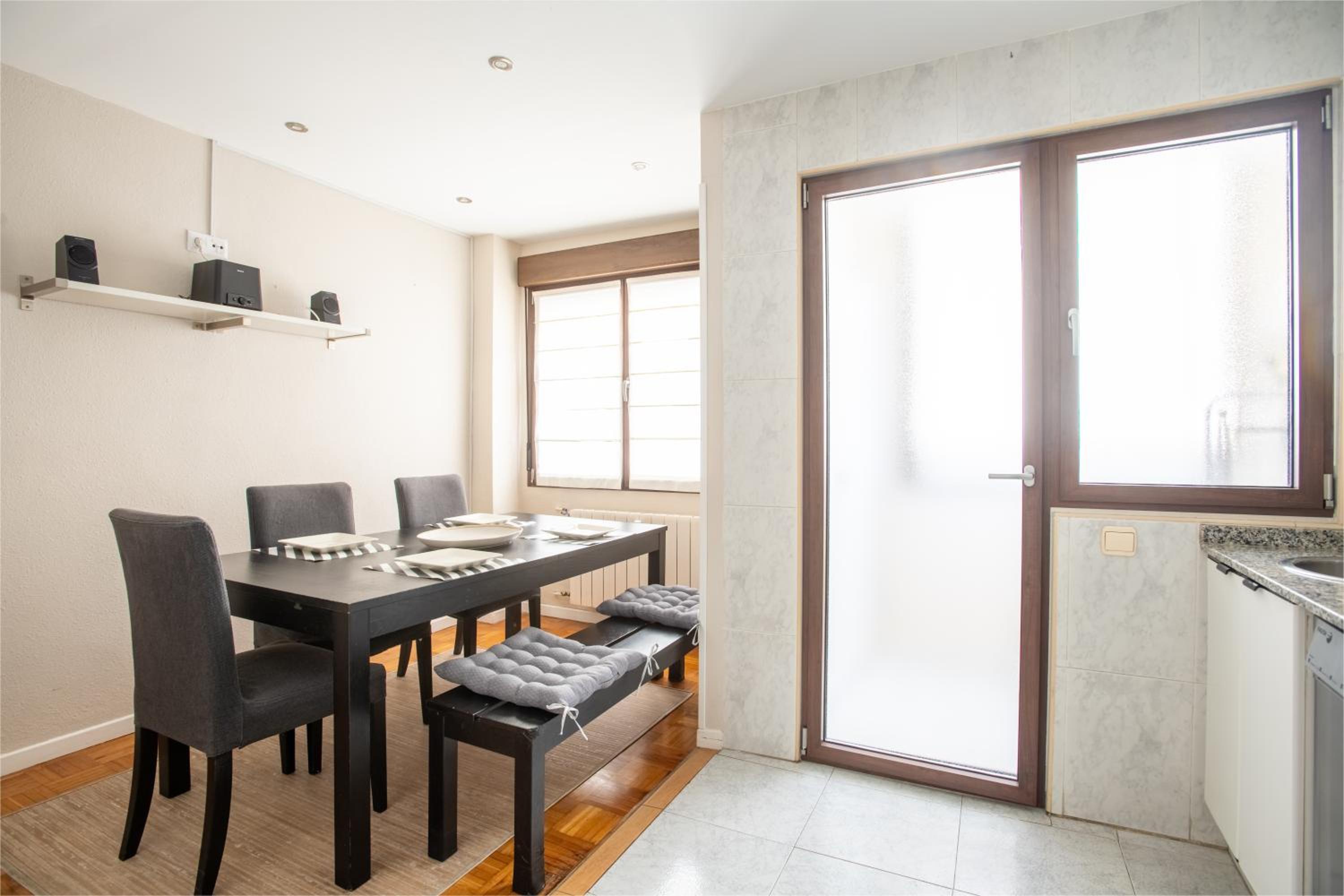 Apartamento El Parque Playa-Wifi y Parking Gratis