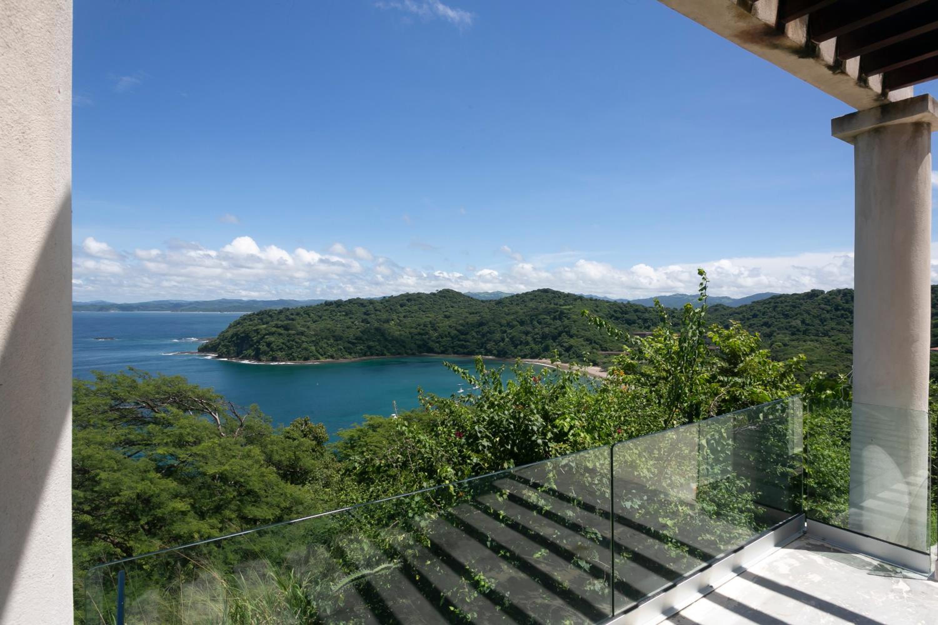 Oceanview Paradise Home