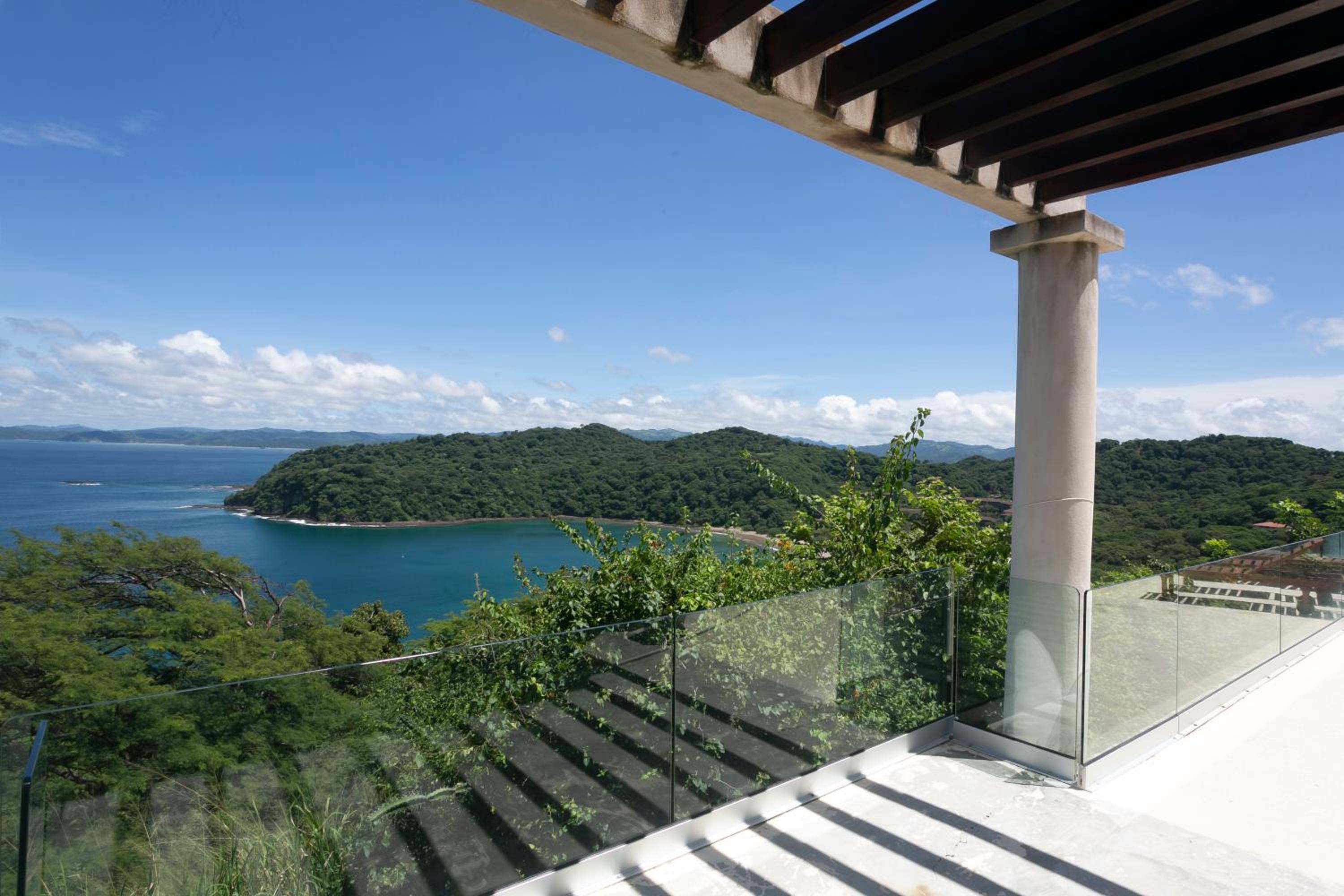 Oceanview Paradise Home