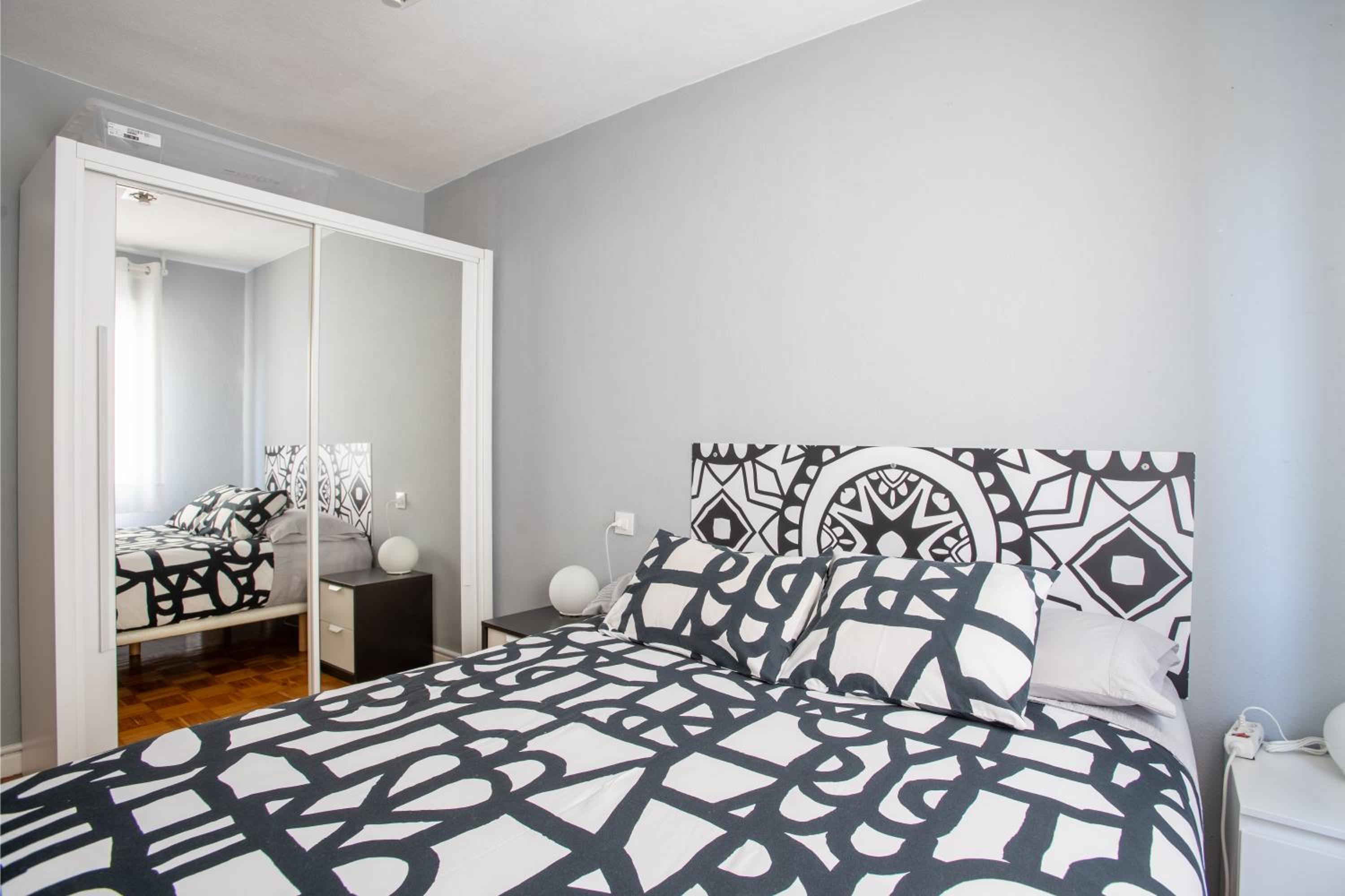 Apartamento El Parque Playa-Wifi y Parking Gratis