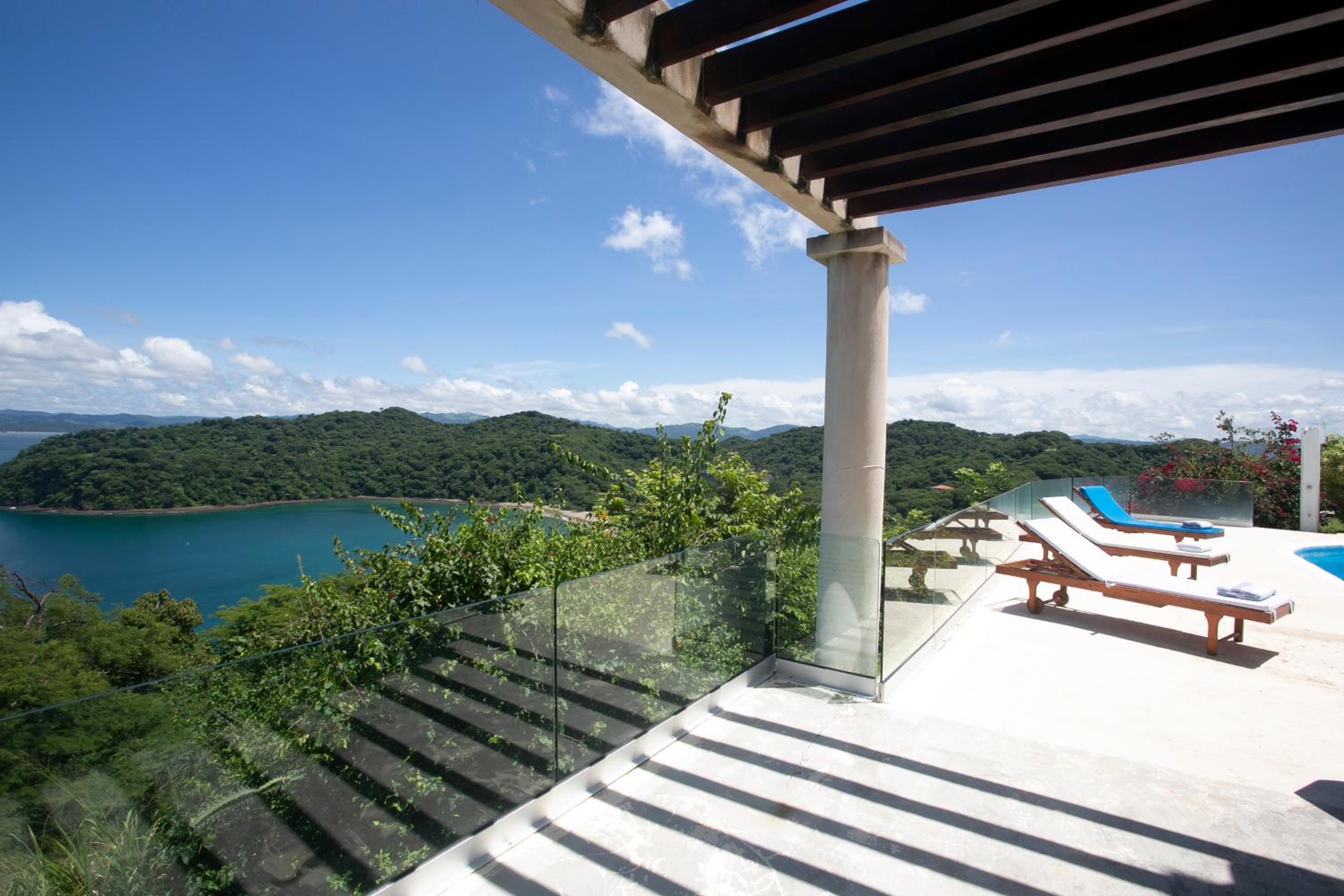 Oceanview Paradise Home