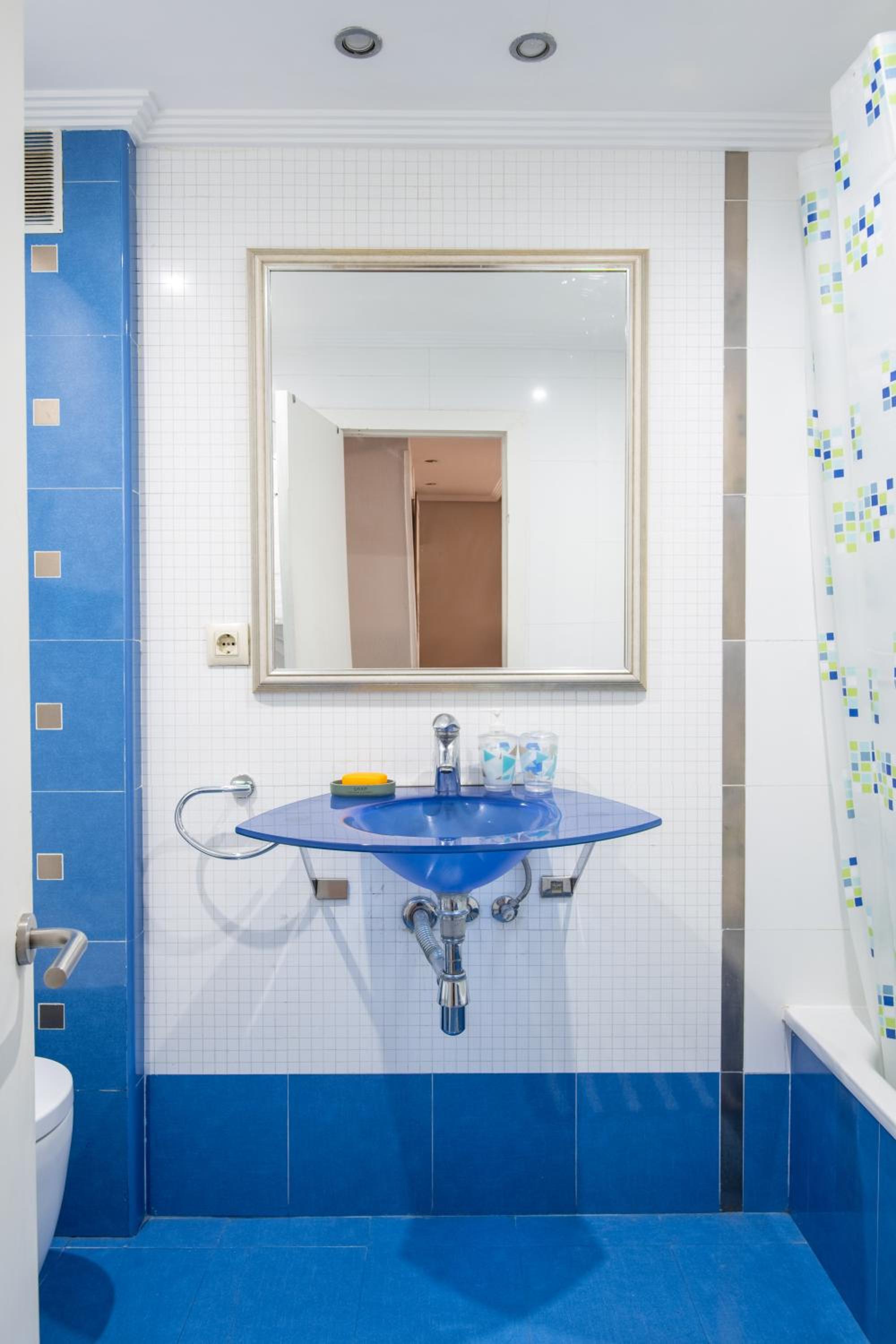 Apartamento El Parque Playa-Wifi y Parking Gratis