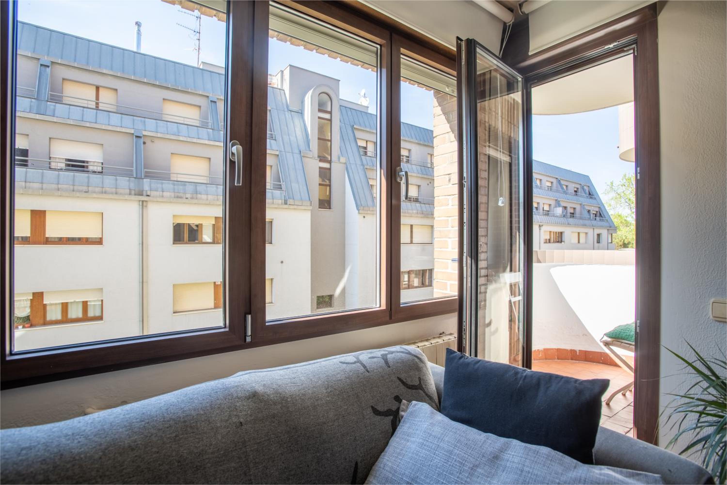 Apartamento El Parque Playa-Wifi y Parking Gratis