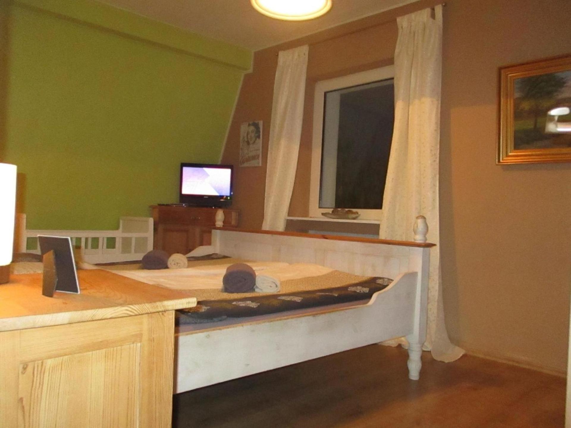 grosse, hundfreundliche Ferienwohnung in der Nähe des Flusses