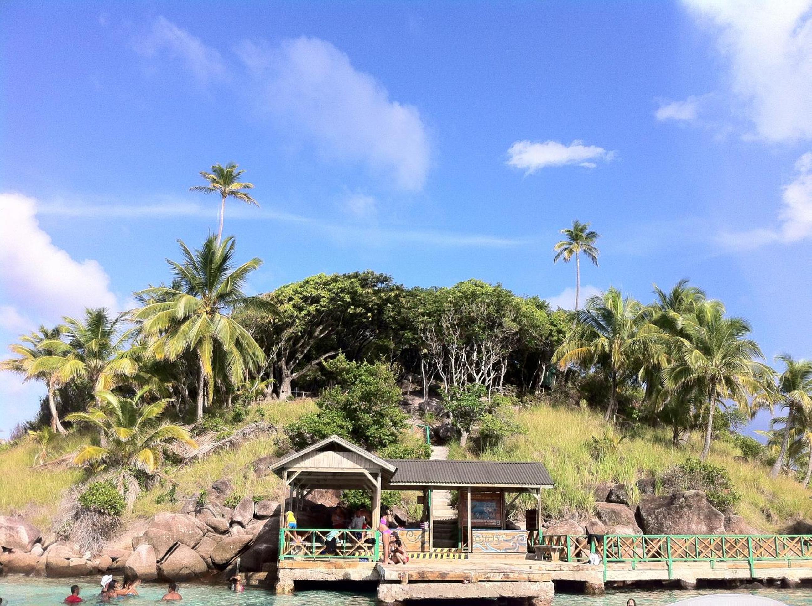 Native Lodge Brisas del Sur