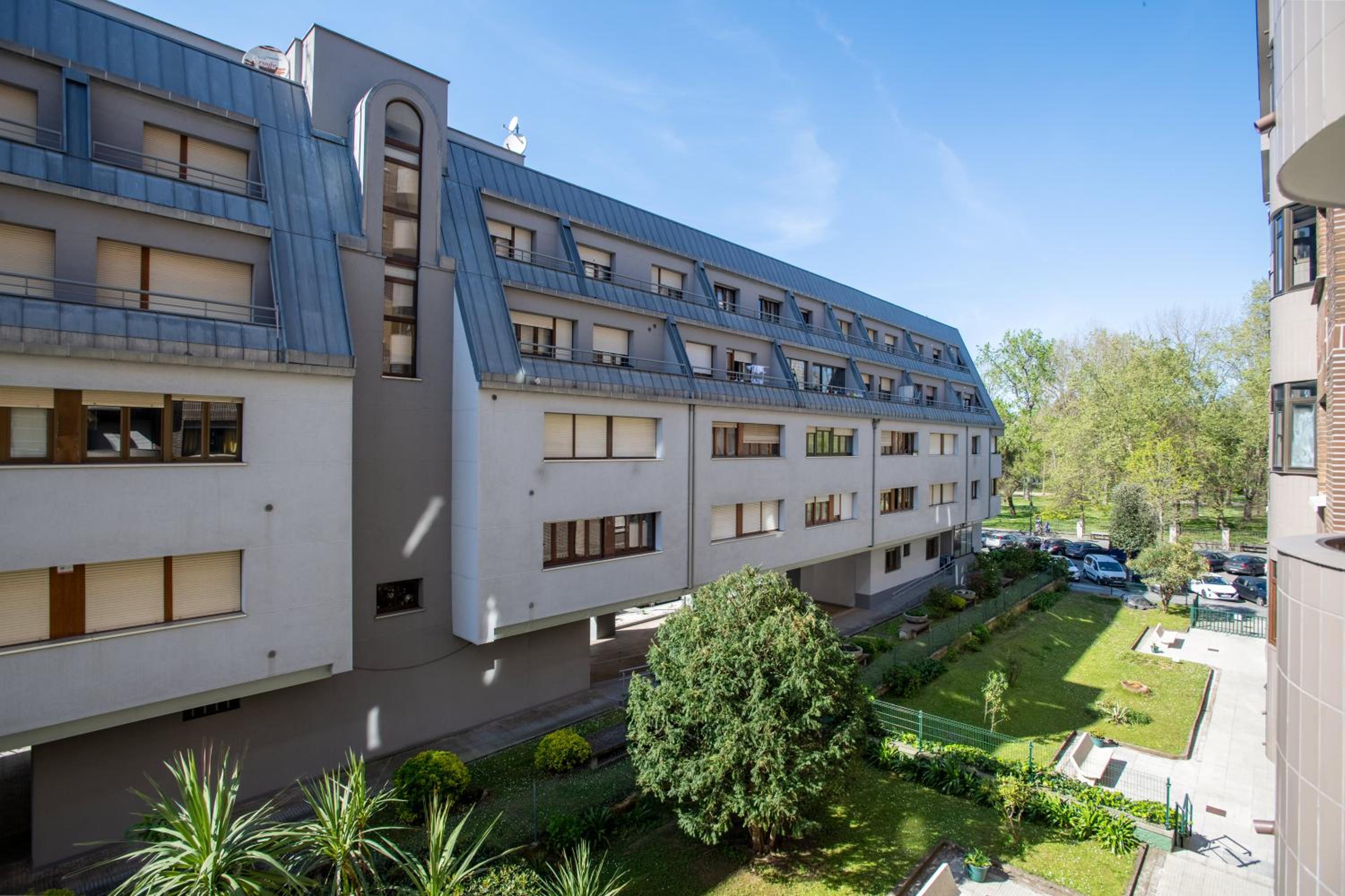 Apartamento El Parque Playa-Wifi y Parking Gratis