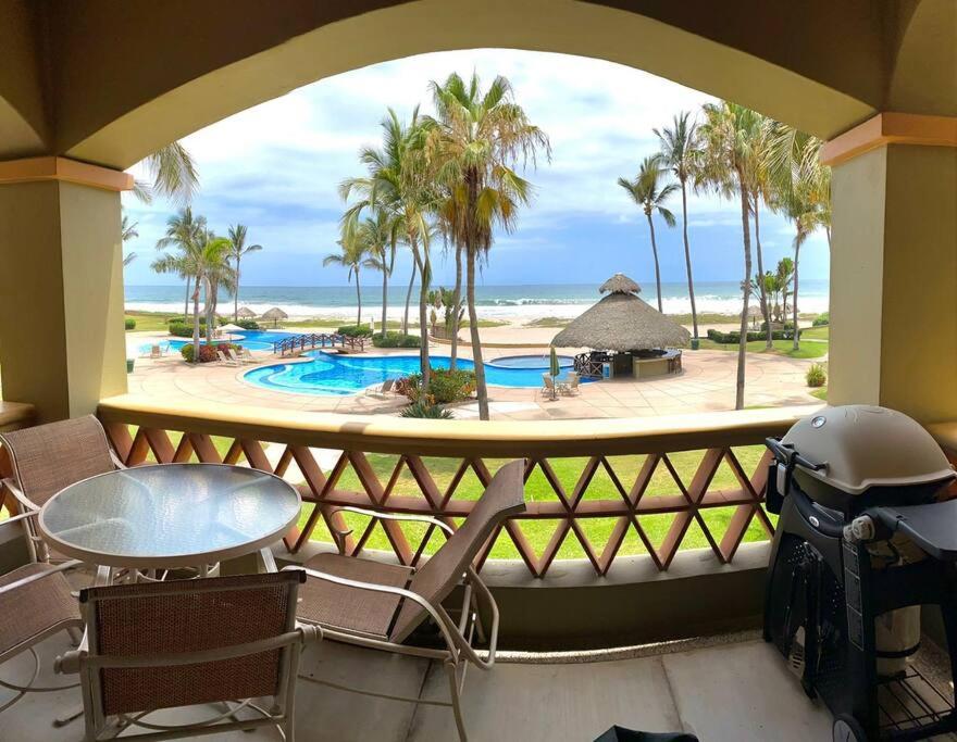 Departamento de lujo con vista al MAR y campo de GOLF view 4