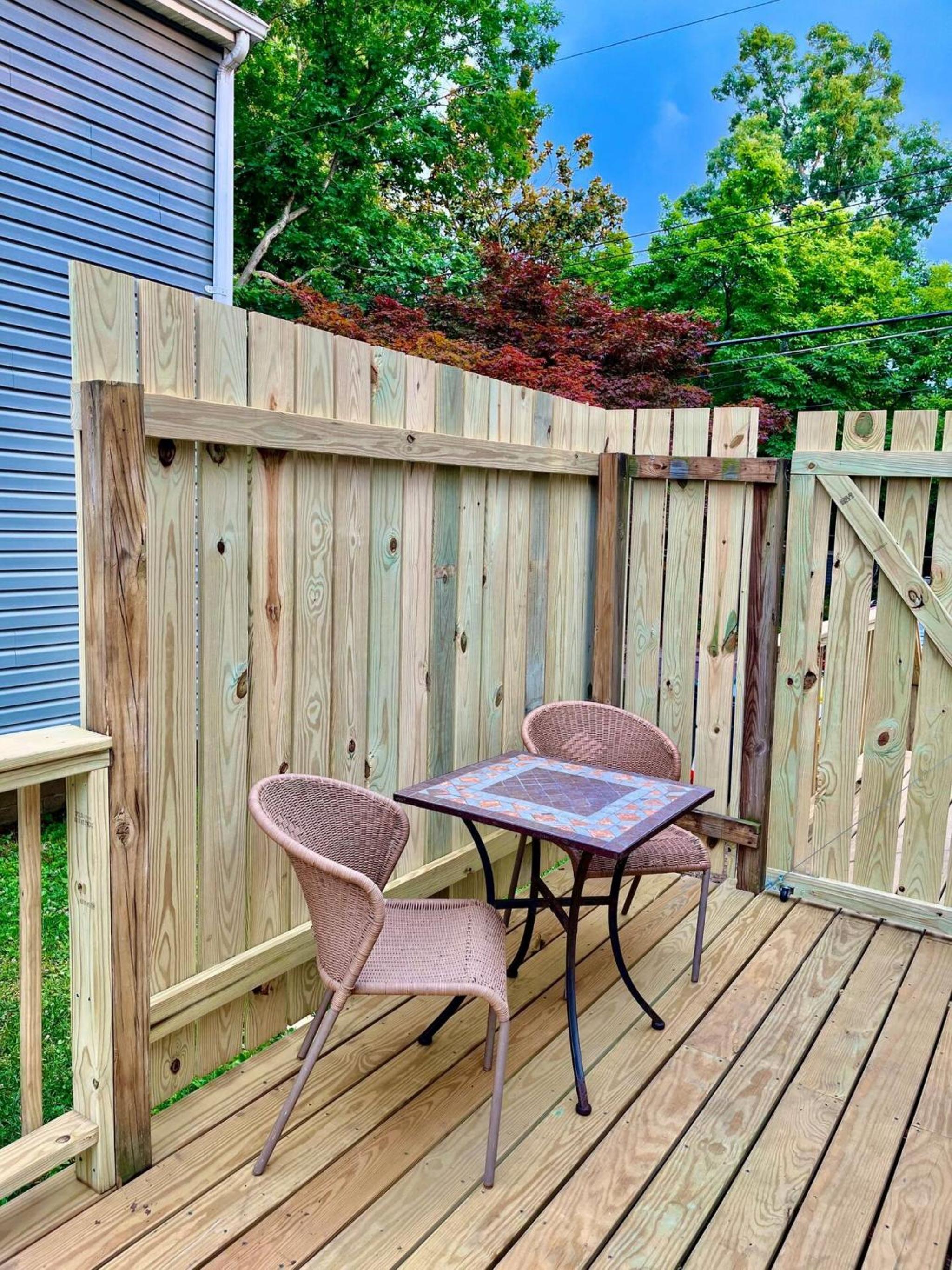 London Towne Bungalow Wloft - Walk To The Beach! view 4