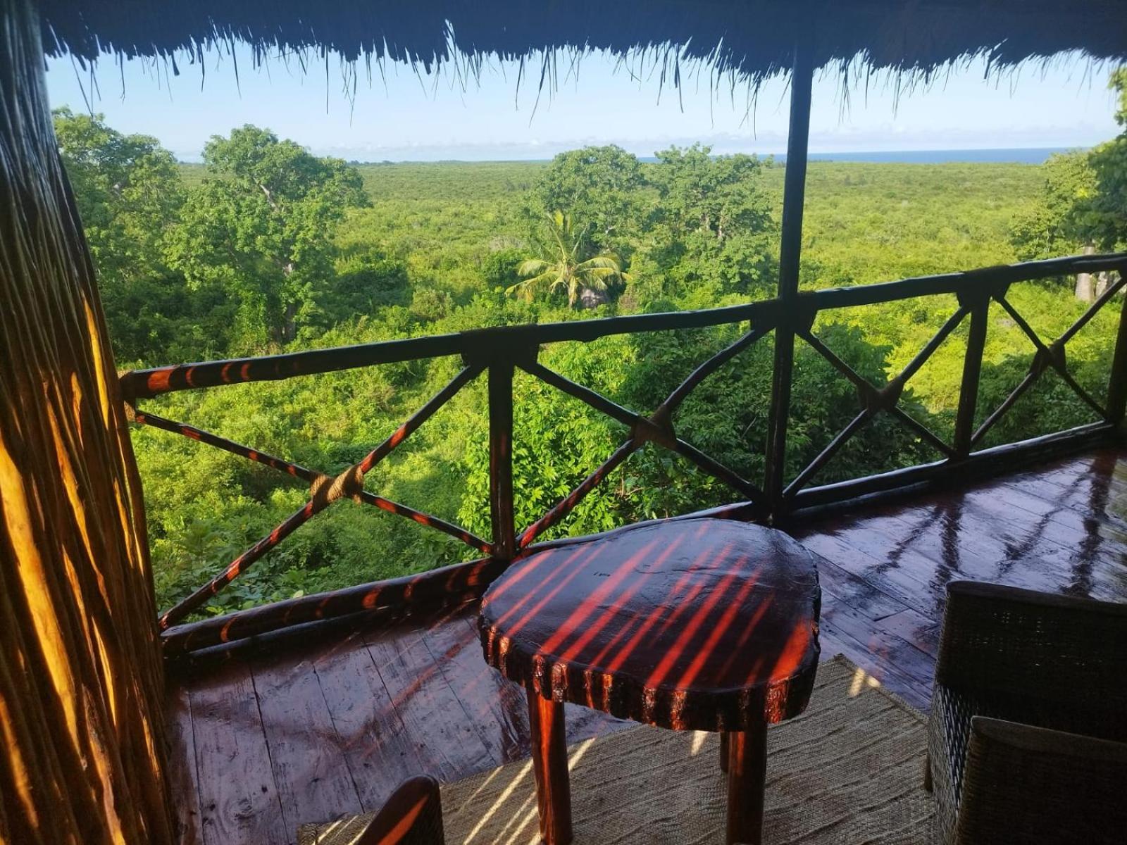 MONKEY MOUNTAIN LODGE