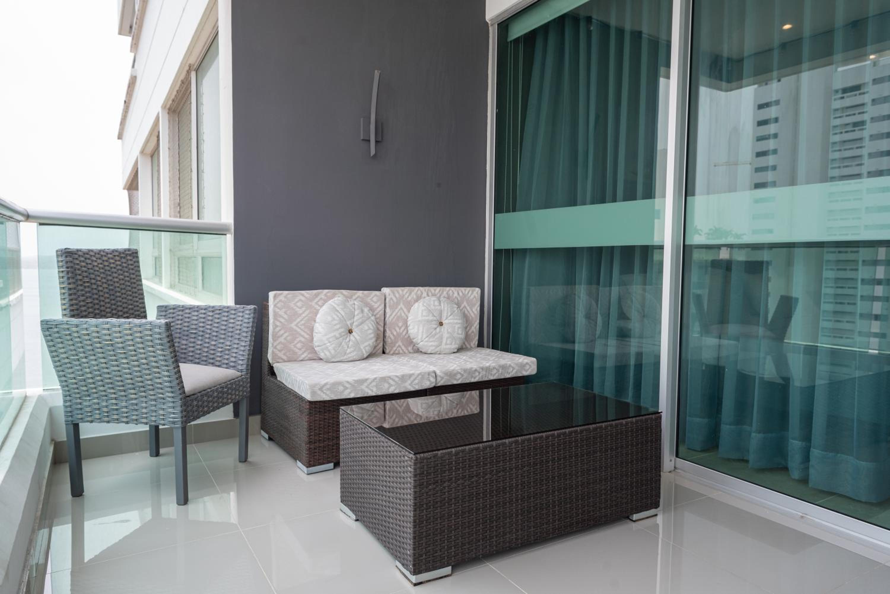 Tres habitaciones - Vista al Mar