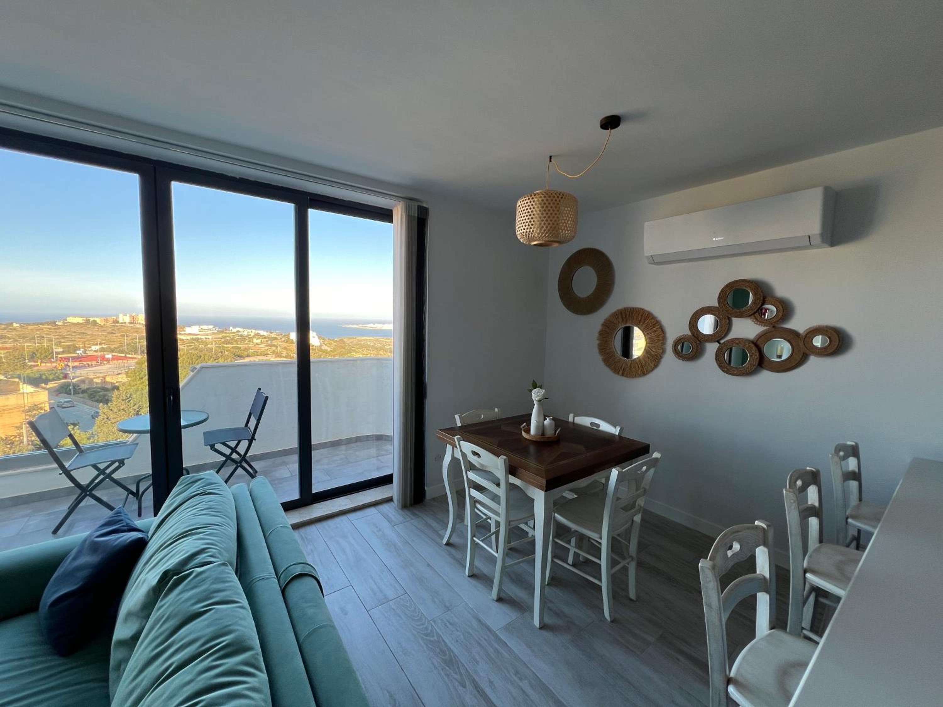 Mellieħa luxurious 2 bedroom apartment with sea view