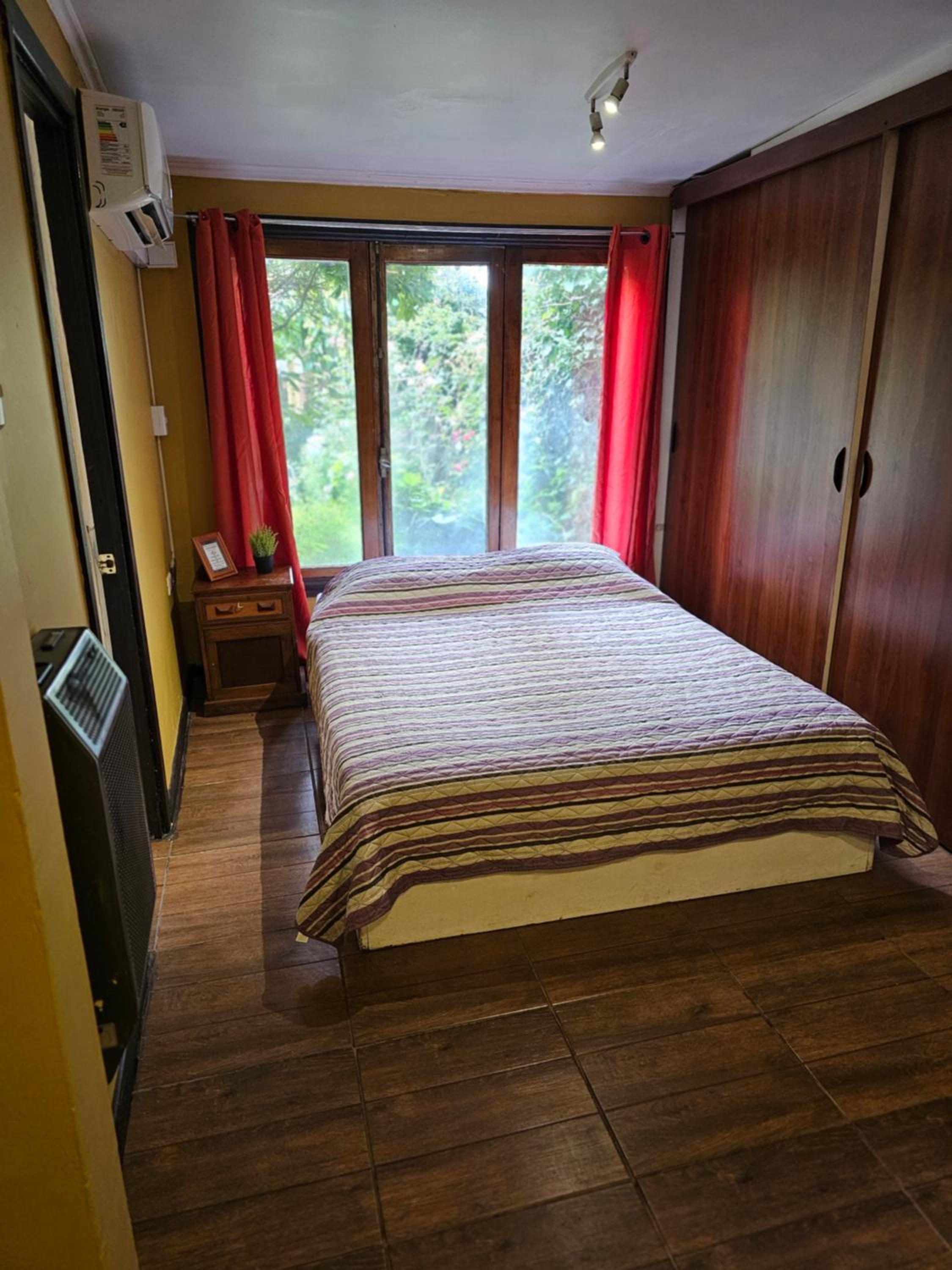 Hostal Aleros