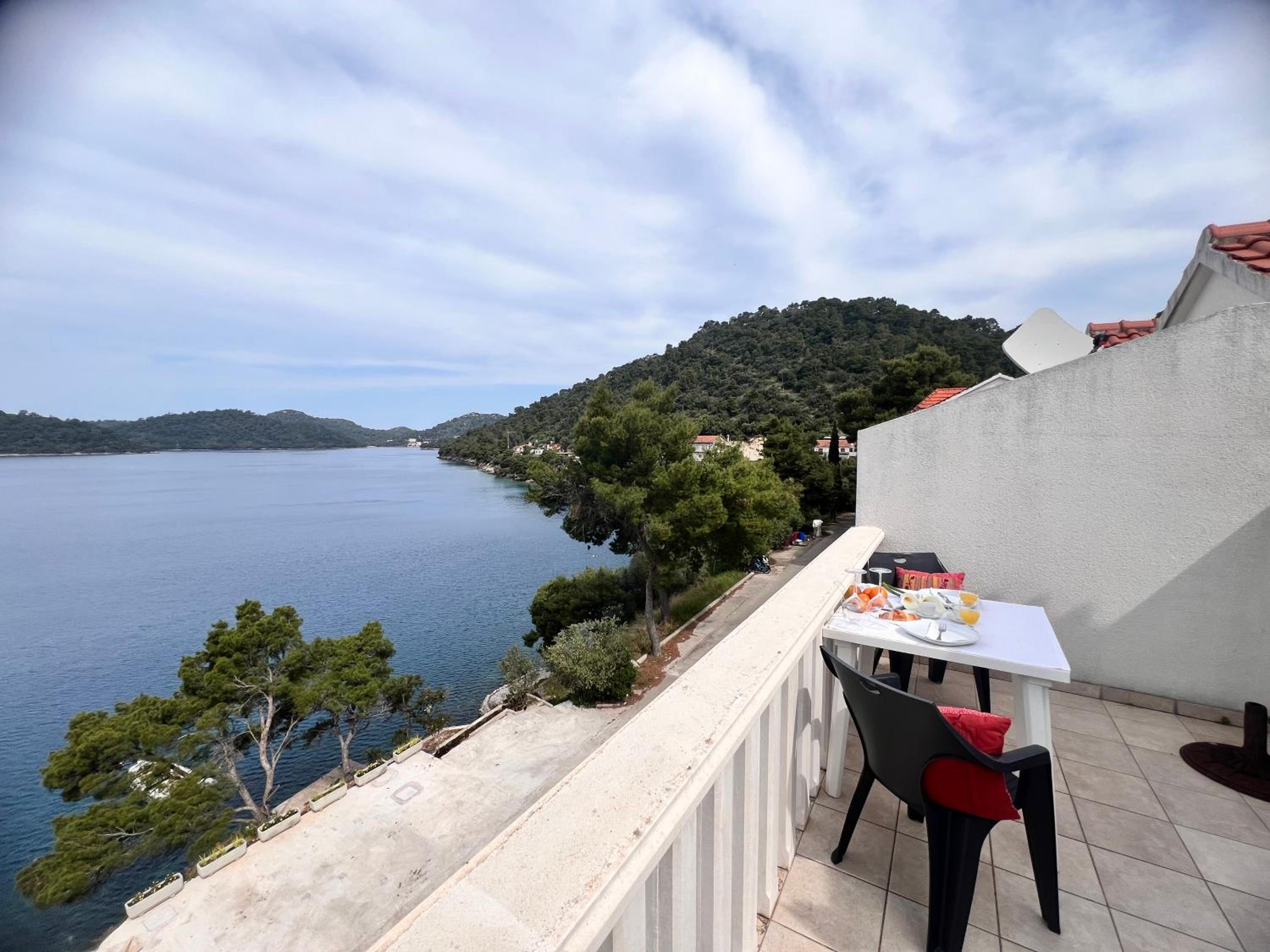 Terrace studios with panoramic seaview