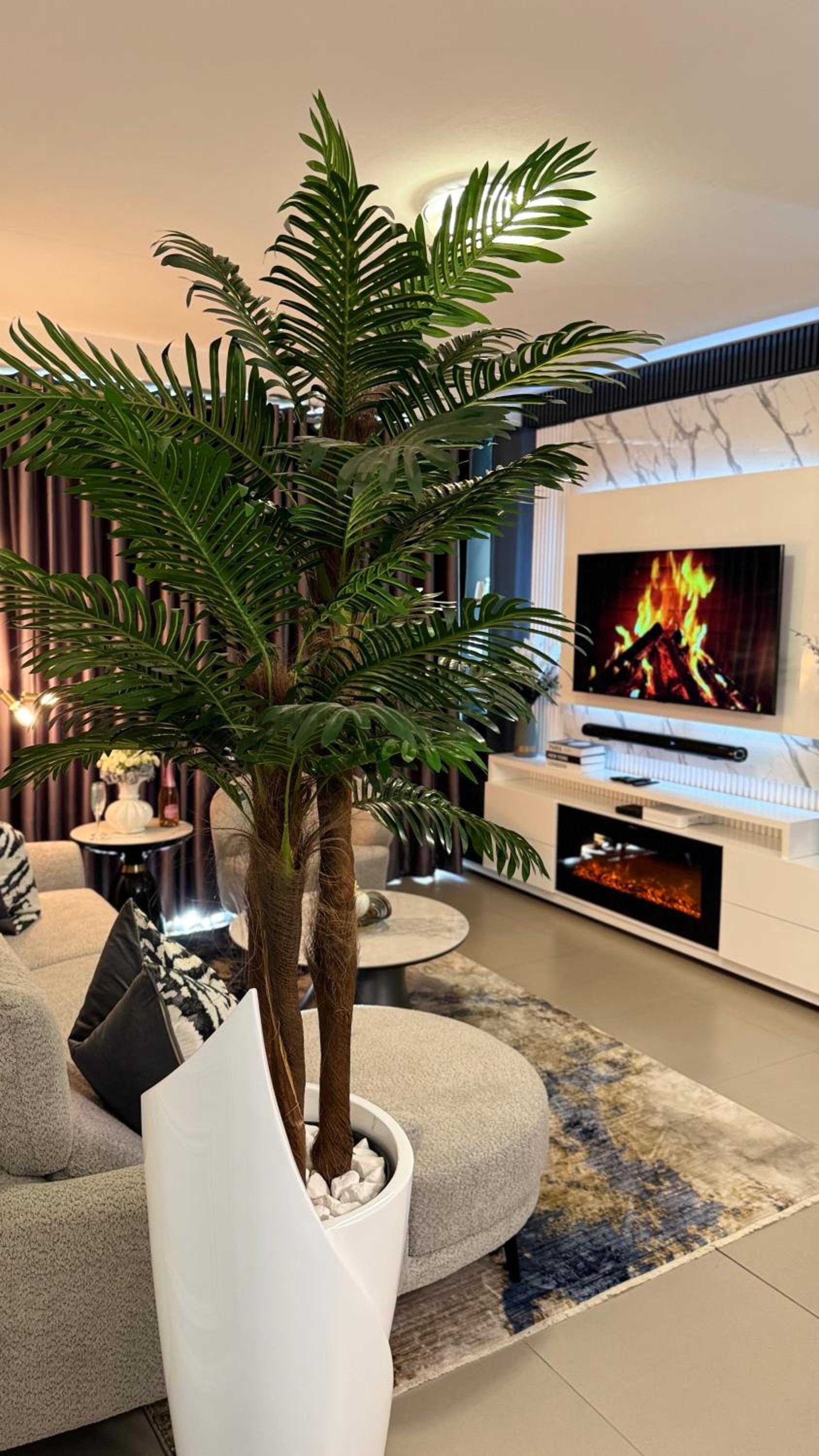 Johannesburg Vacations - DDLuxury Rivonia Apartments with inverter - Property Image 2