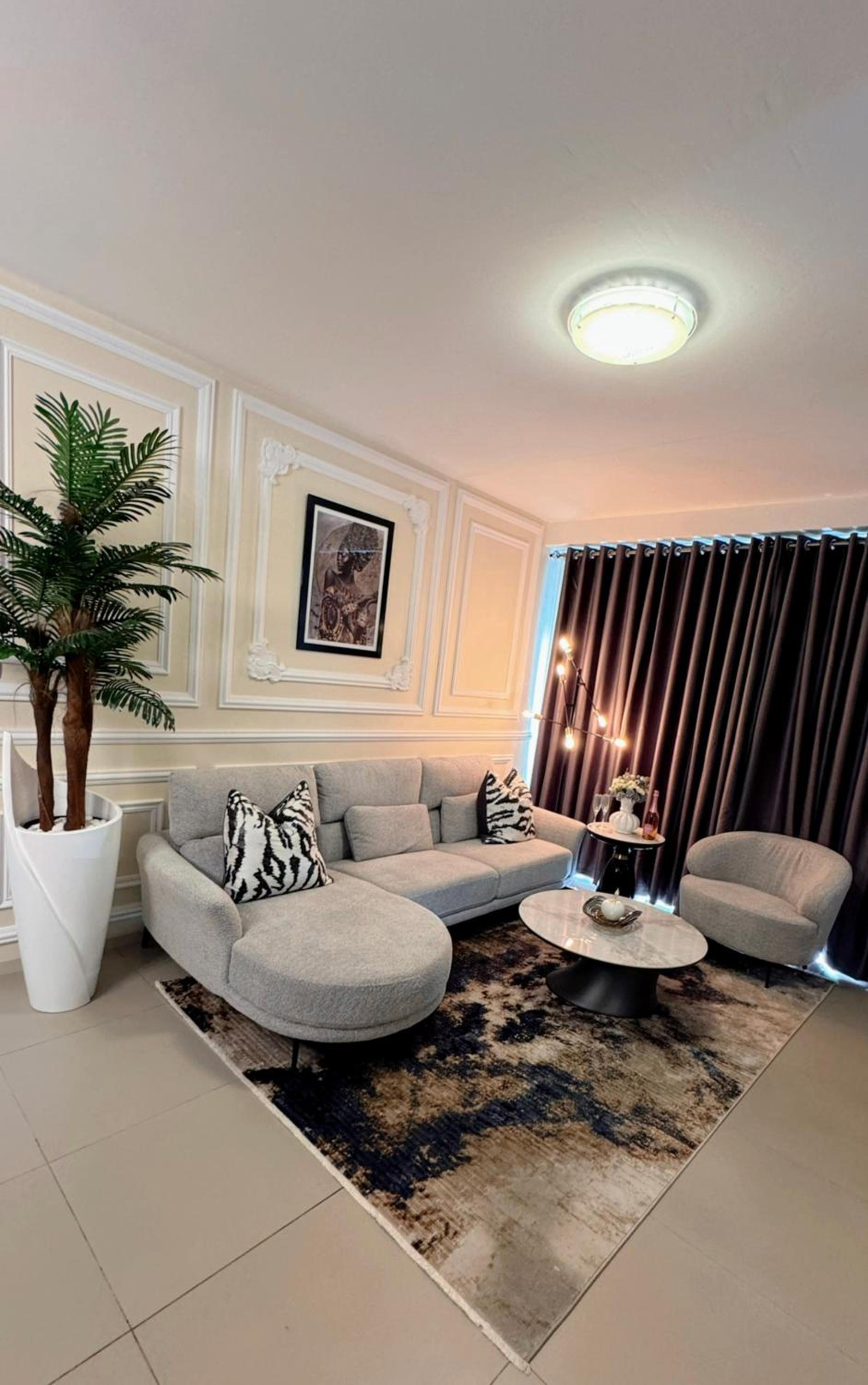 Johannesburg Vacations - DDLuxury Rivonia Apartments with inverter - Property Image 3