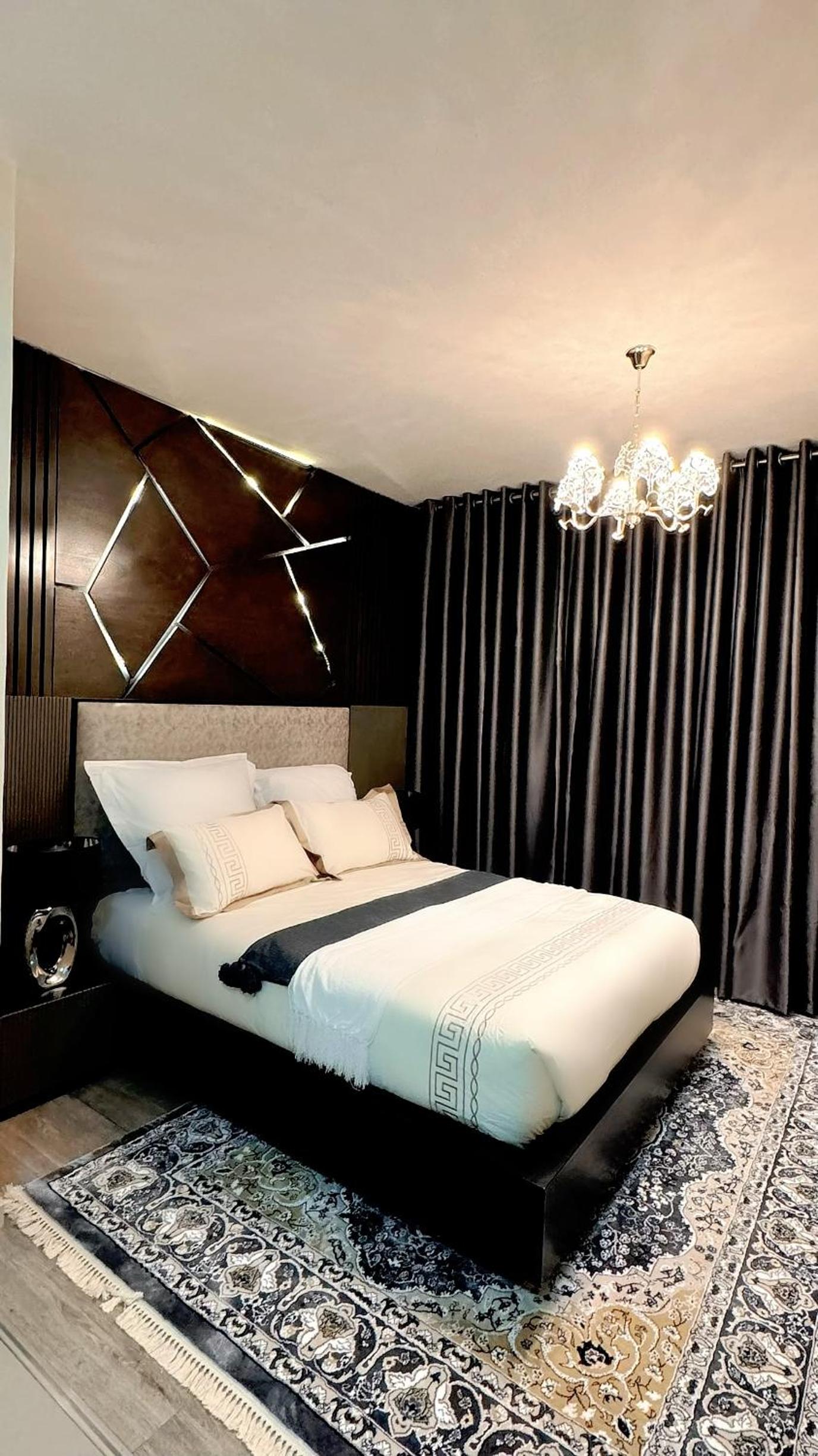 Johannesburg Vacations - DDLuxury Rivonia Apartments with inverter - Property Image 19