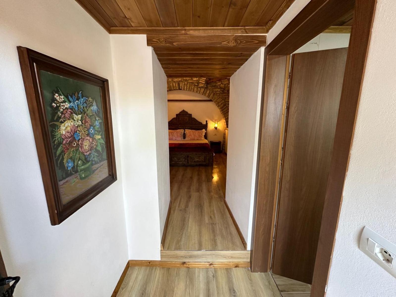 Doda Guest House