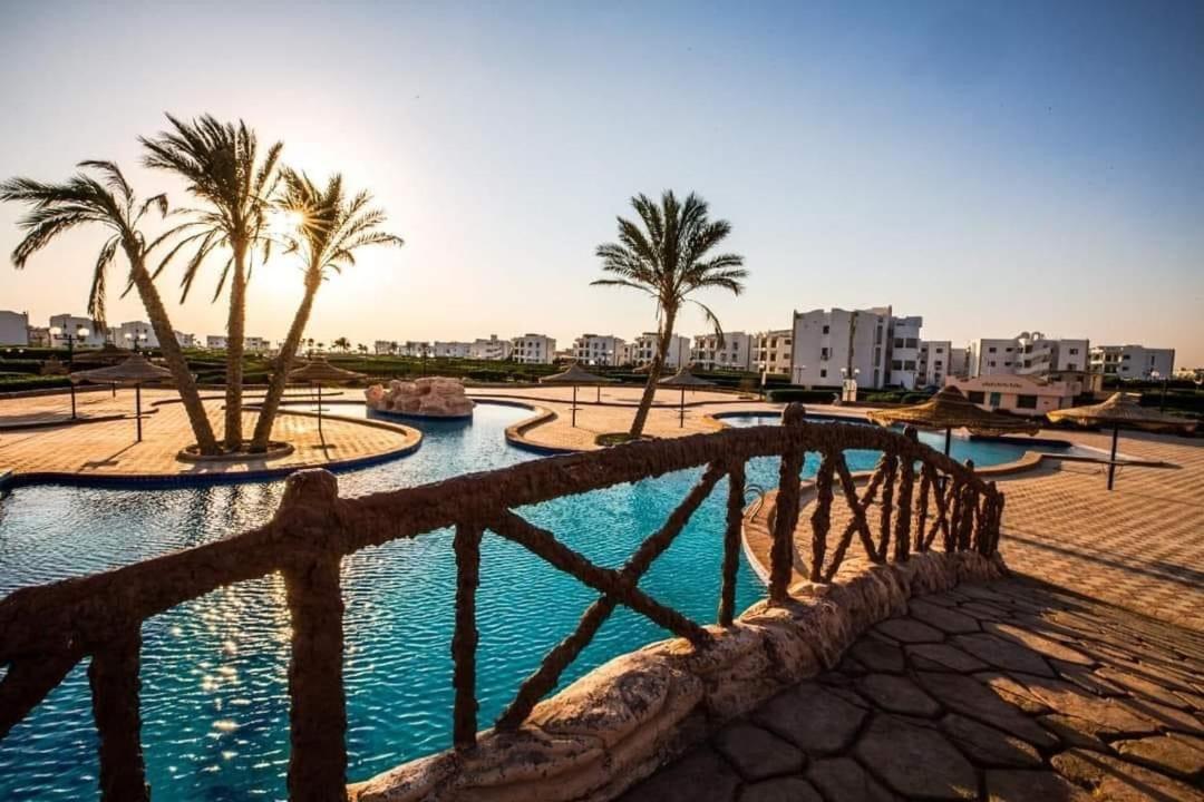 Golden beach 2 Ras sedr Cozy chalet view 2