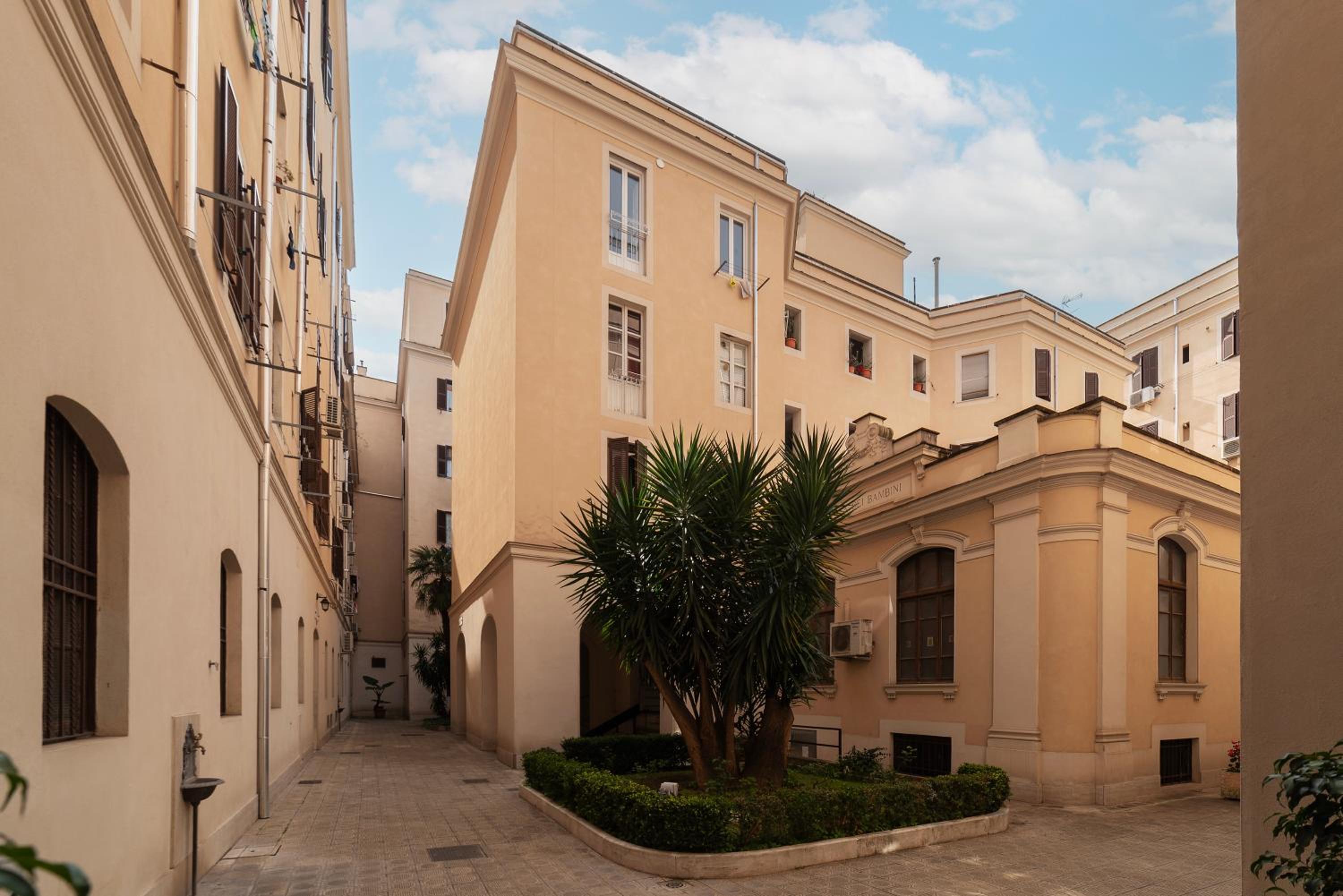 Amazing & Romantic *Loft Testaccio Aventino*